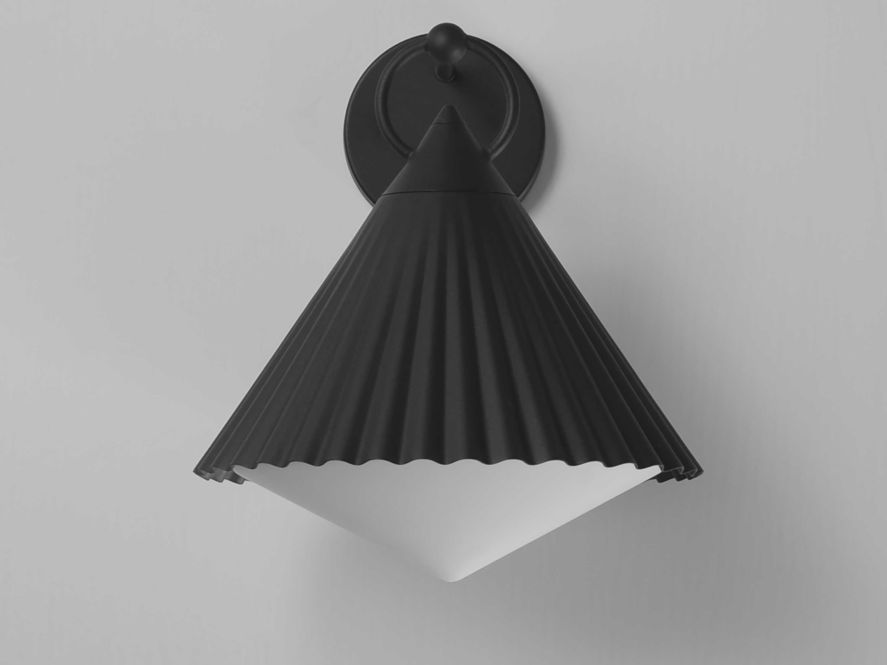 Maxim Lighting Odette 1 - Light Outdoor Wall Light