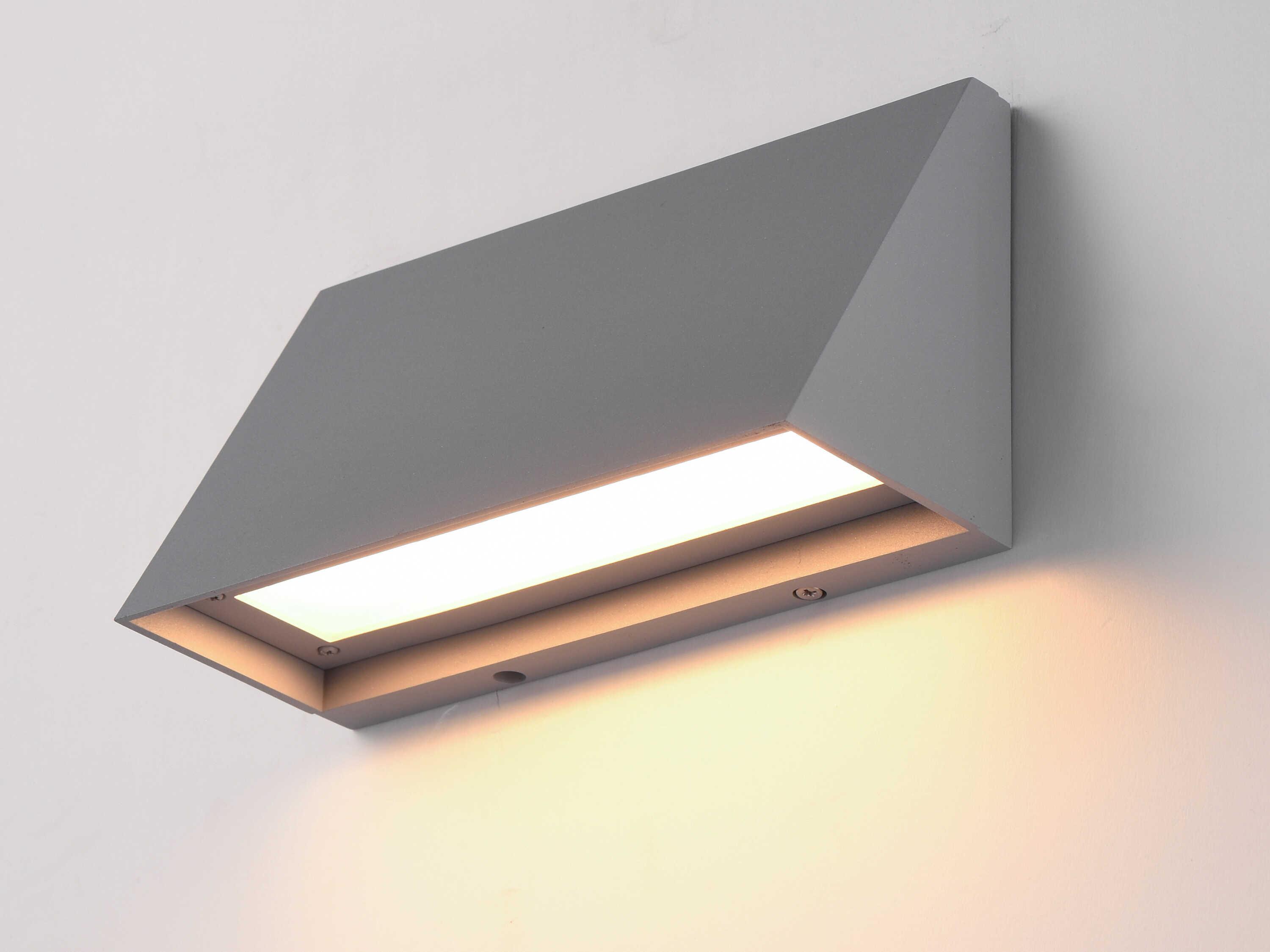 Maxim Lighting Pathfinder 1-Light Outdoor Wall Light