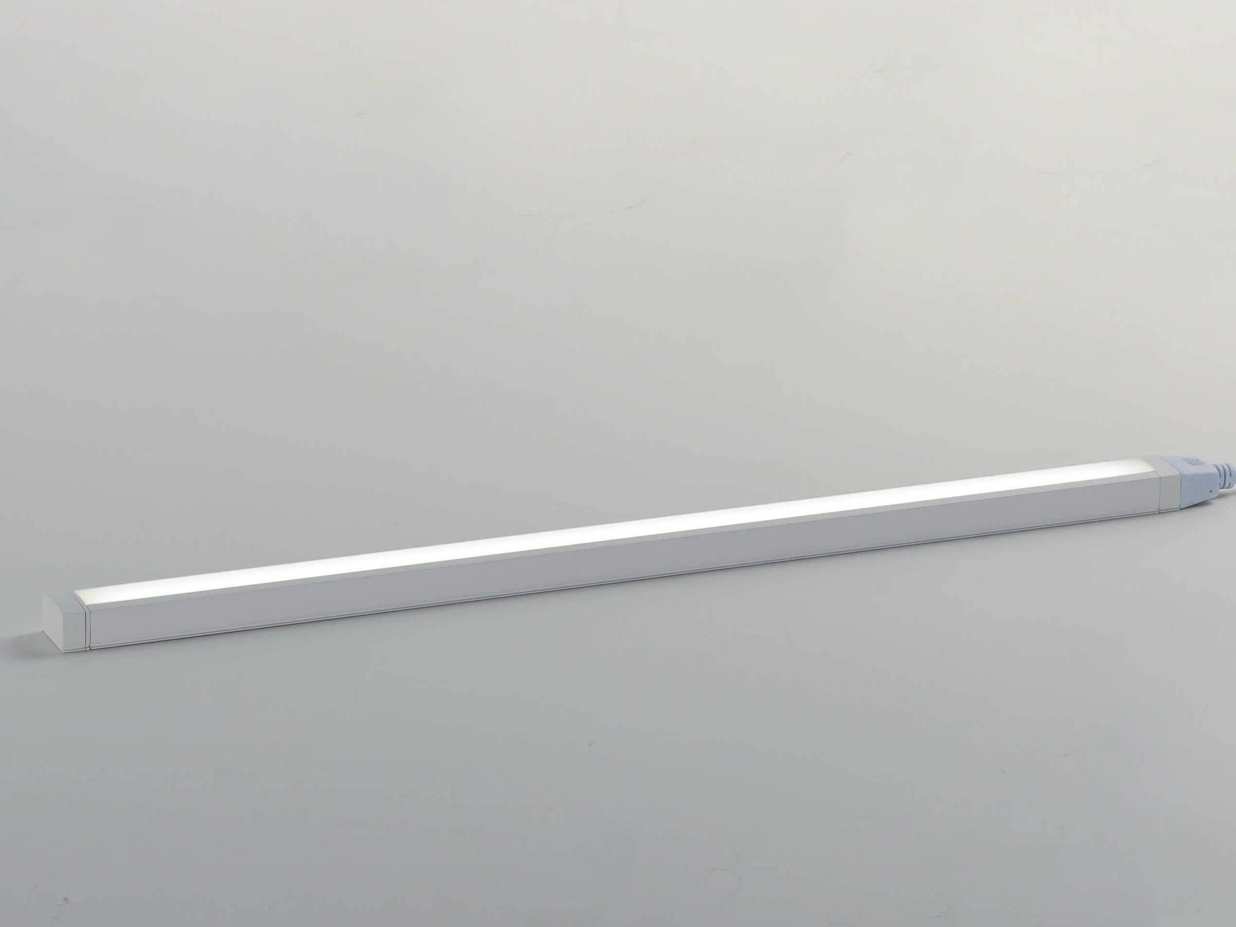 Maxim Lighting Countermax White 2700K 5000K LED Under Cabinet Light