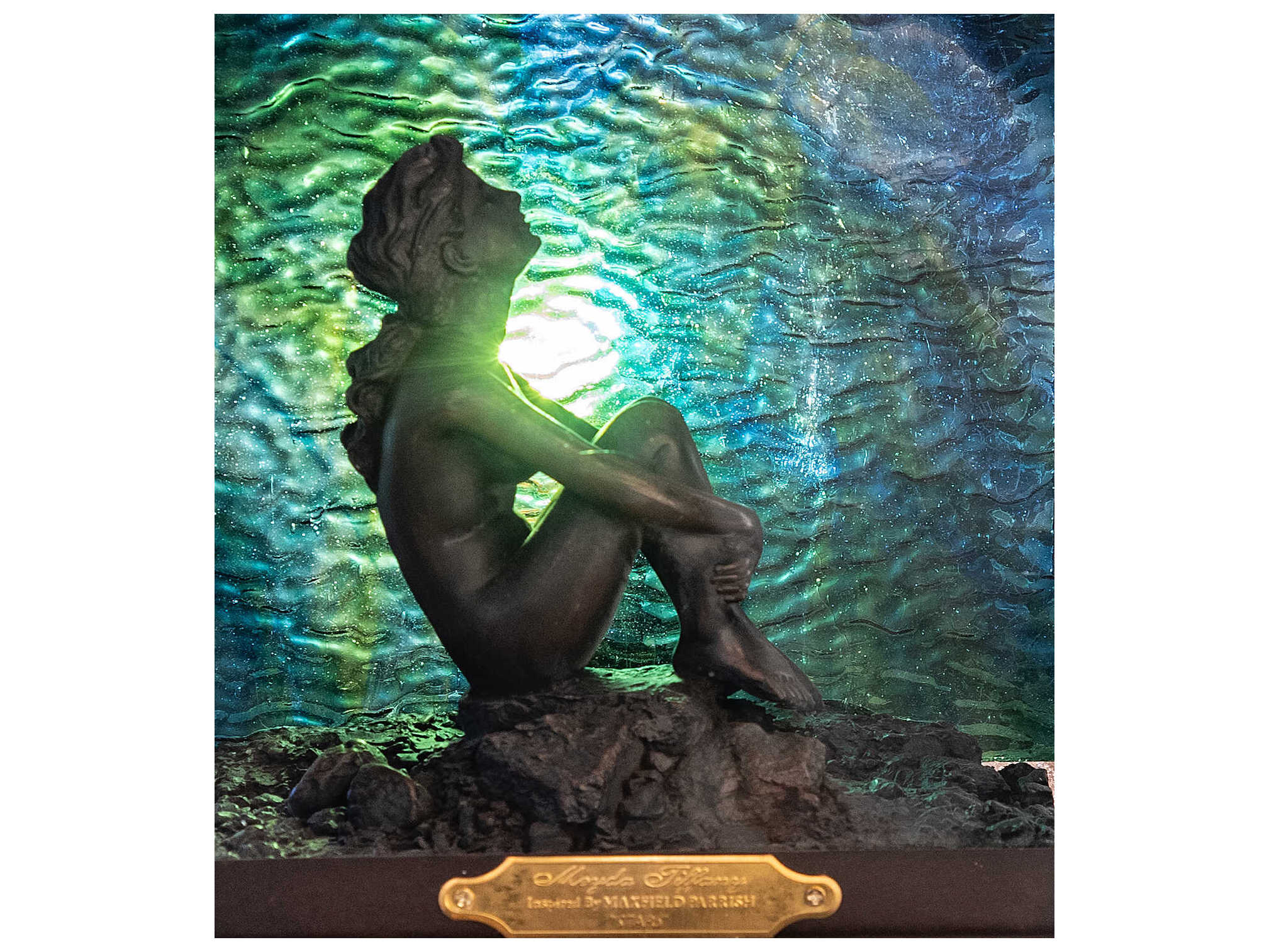 Meyda Maxfield Parrish Mahogany Bronze Table Lamp