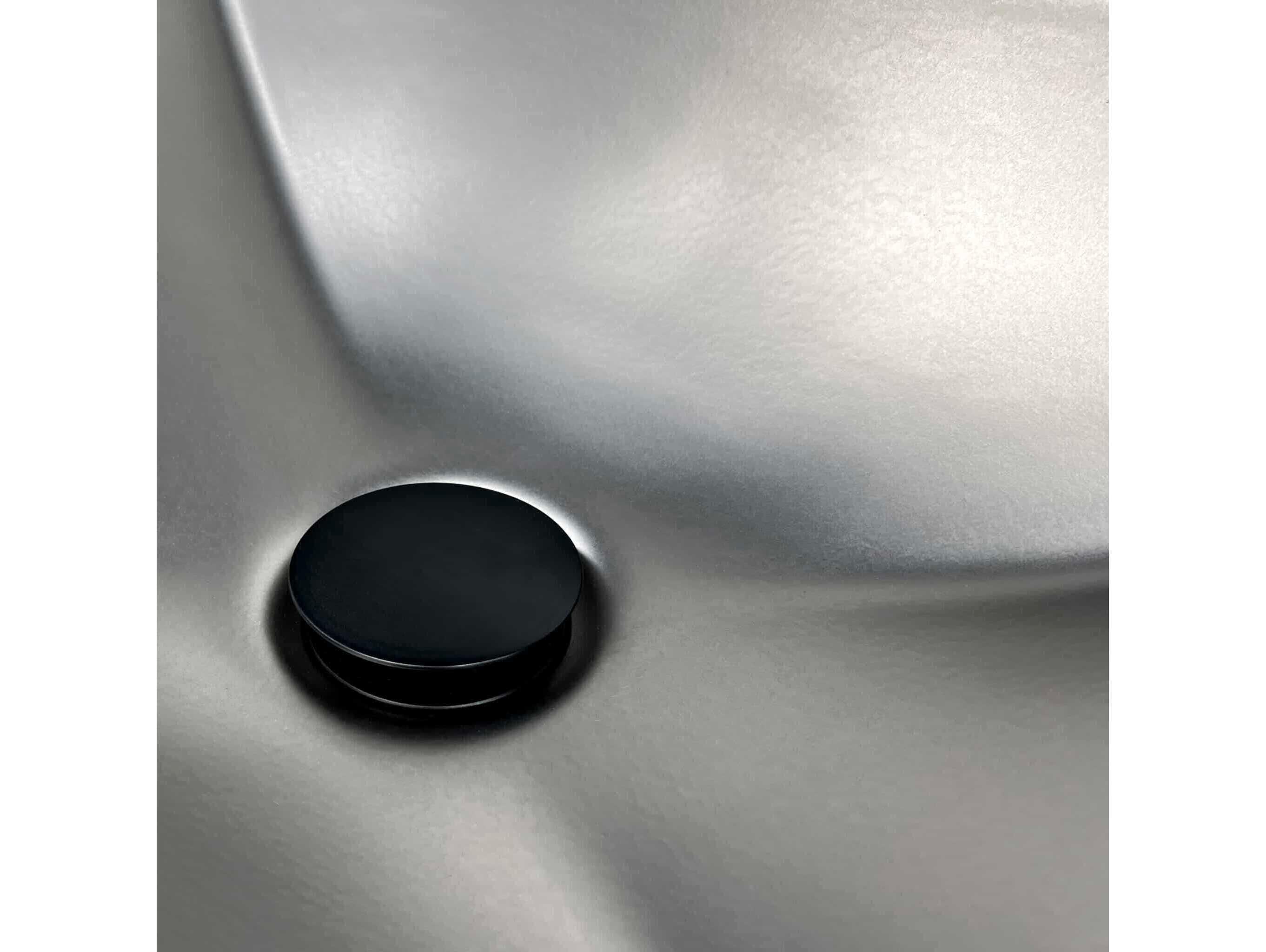 Native Trails Matte Black 1.5" Push to Seal Dome Drain