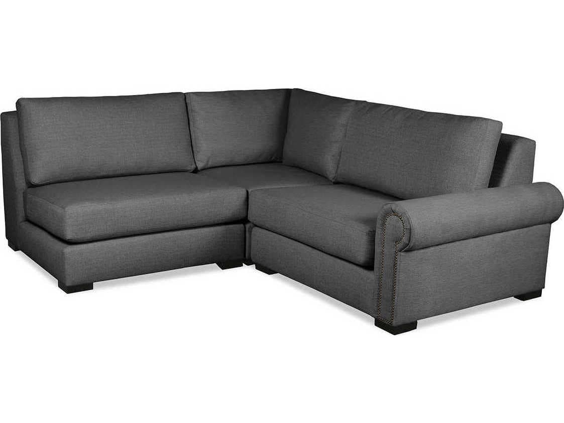 Nativa Interiors Sylviane 3 - Pieces RAF Upholstered Sectional Sofa