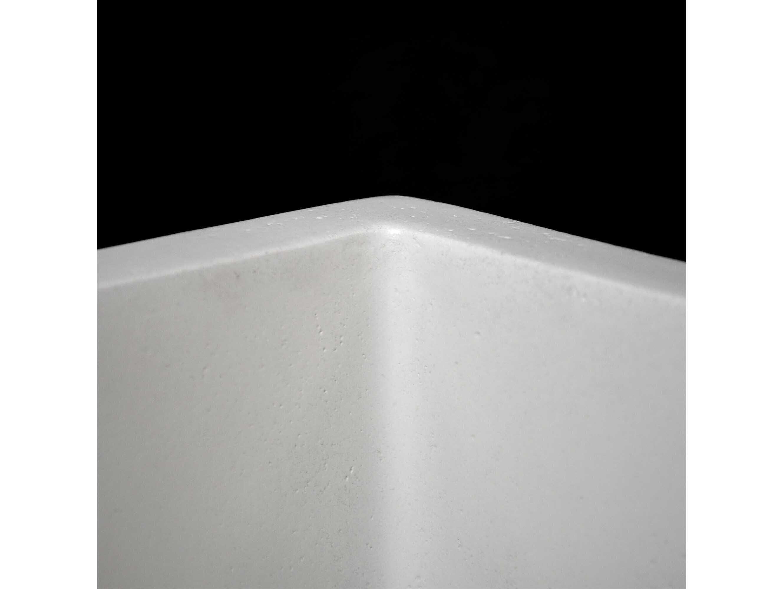 Native Trails Farmhouse Pearl Kitchen Sink