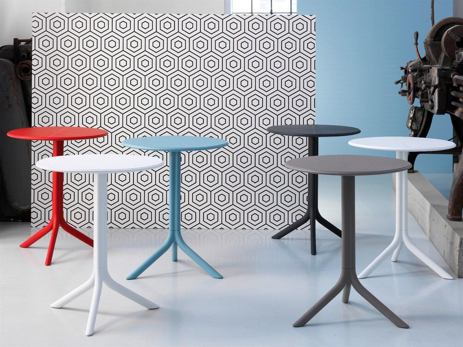 Nardi Spritz Resin Red Round Outdoor Patio Dining Table