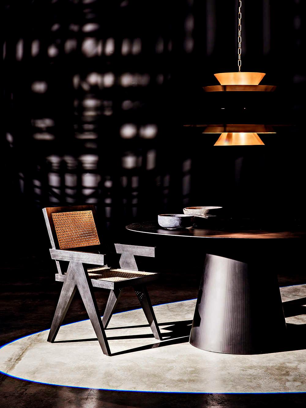 Noir Orion Black Metal Brass Pendant