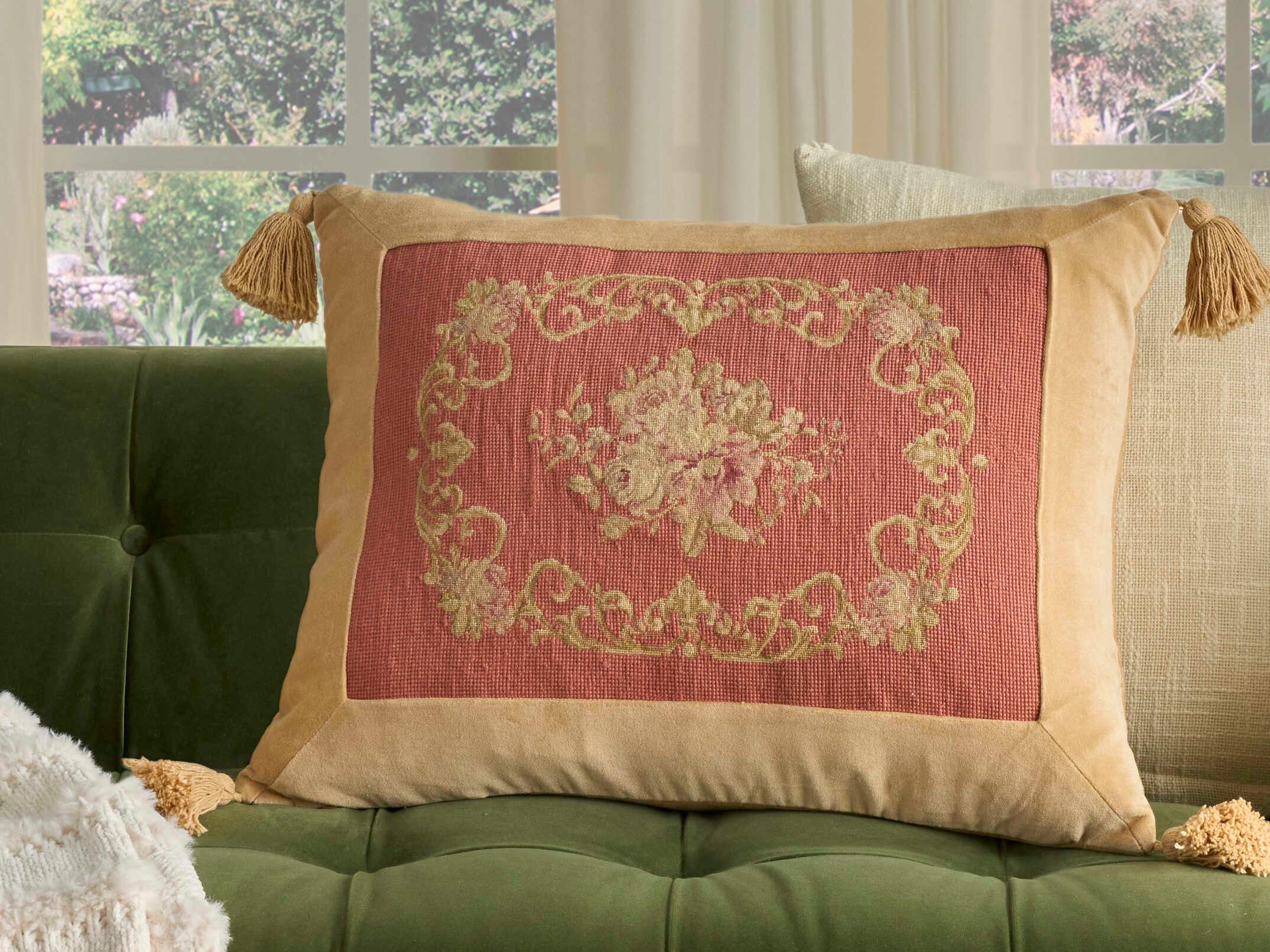 Nourison Mina Victory Vintage Floral Center 18" x 22" Coral Pillow