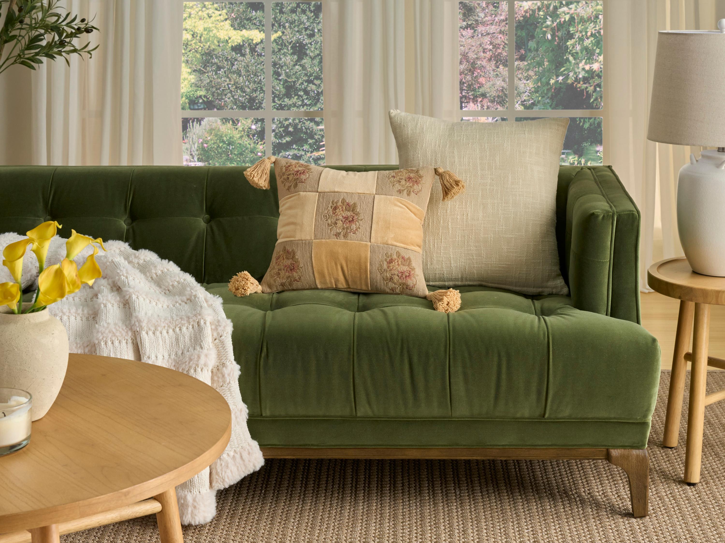 Nourison Mina Victory Vintage Floral Checkers 18" x 18" Beige Pillow