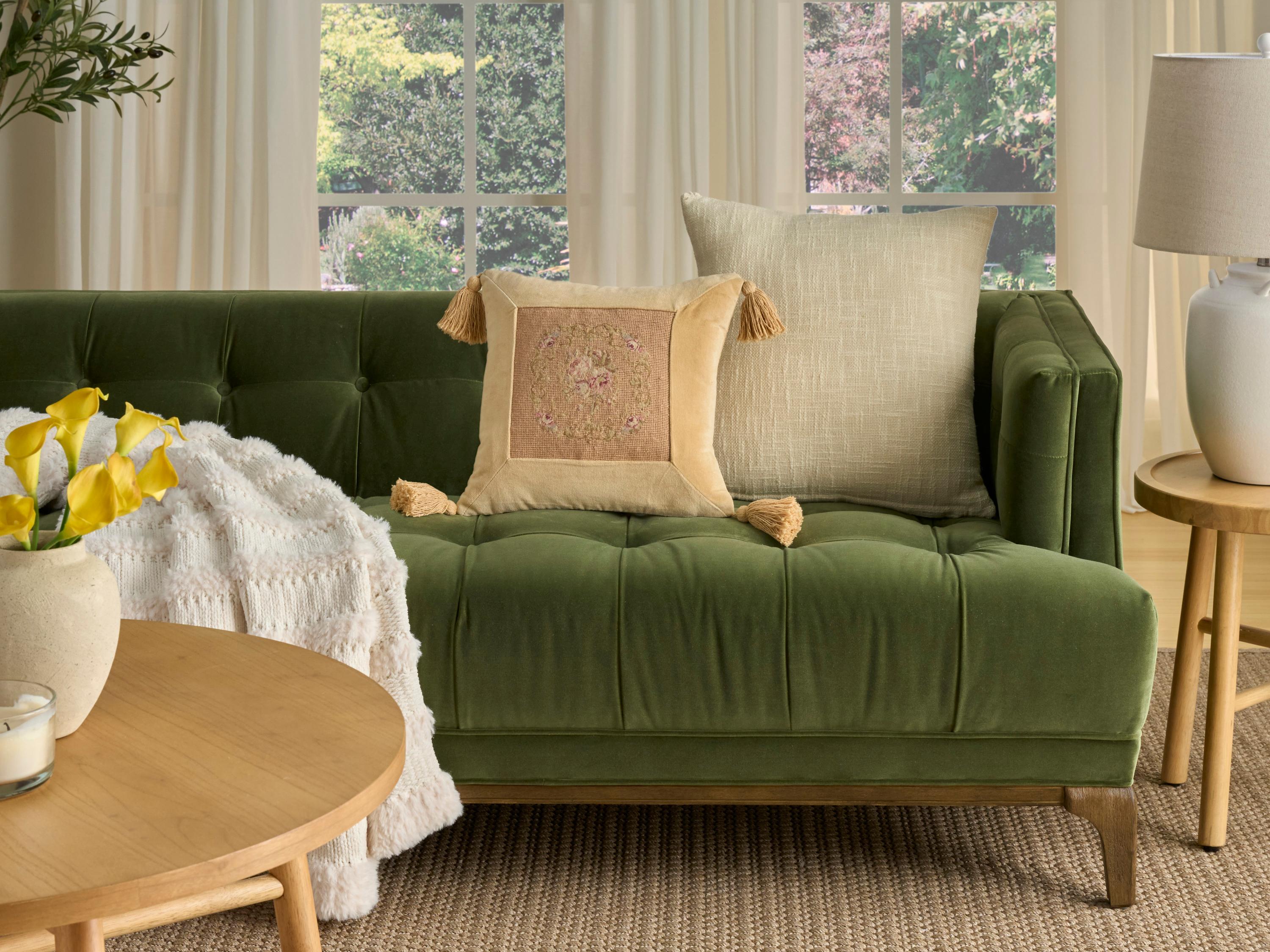 Nourison Mina Victory Vintage Floral Checkers 15" x 15" Blush Pillow