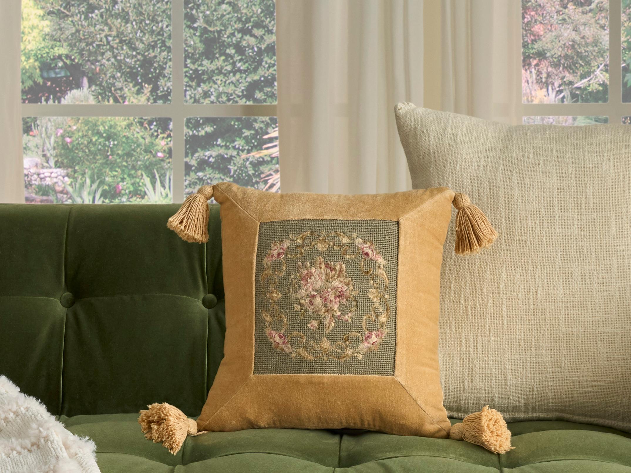 Nourison Mina Victory Vintage Floral Checkers 15" x 15" Sage Pillow