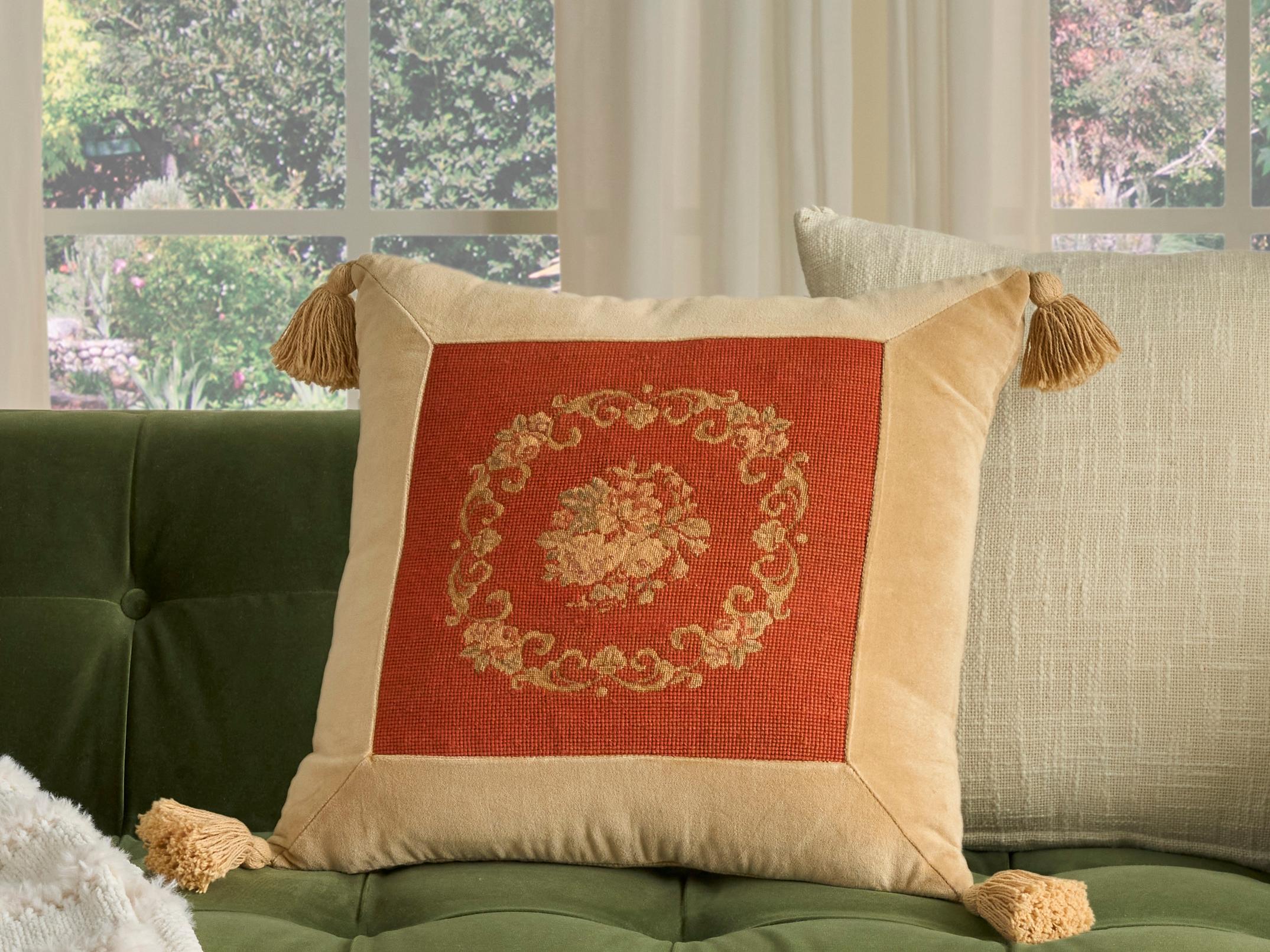 Nourison Mina Victory Vintage Floral Center 18" x 18" Rust Pillow