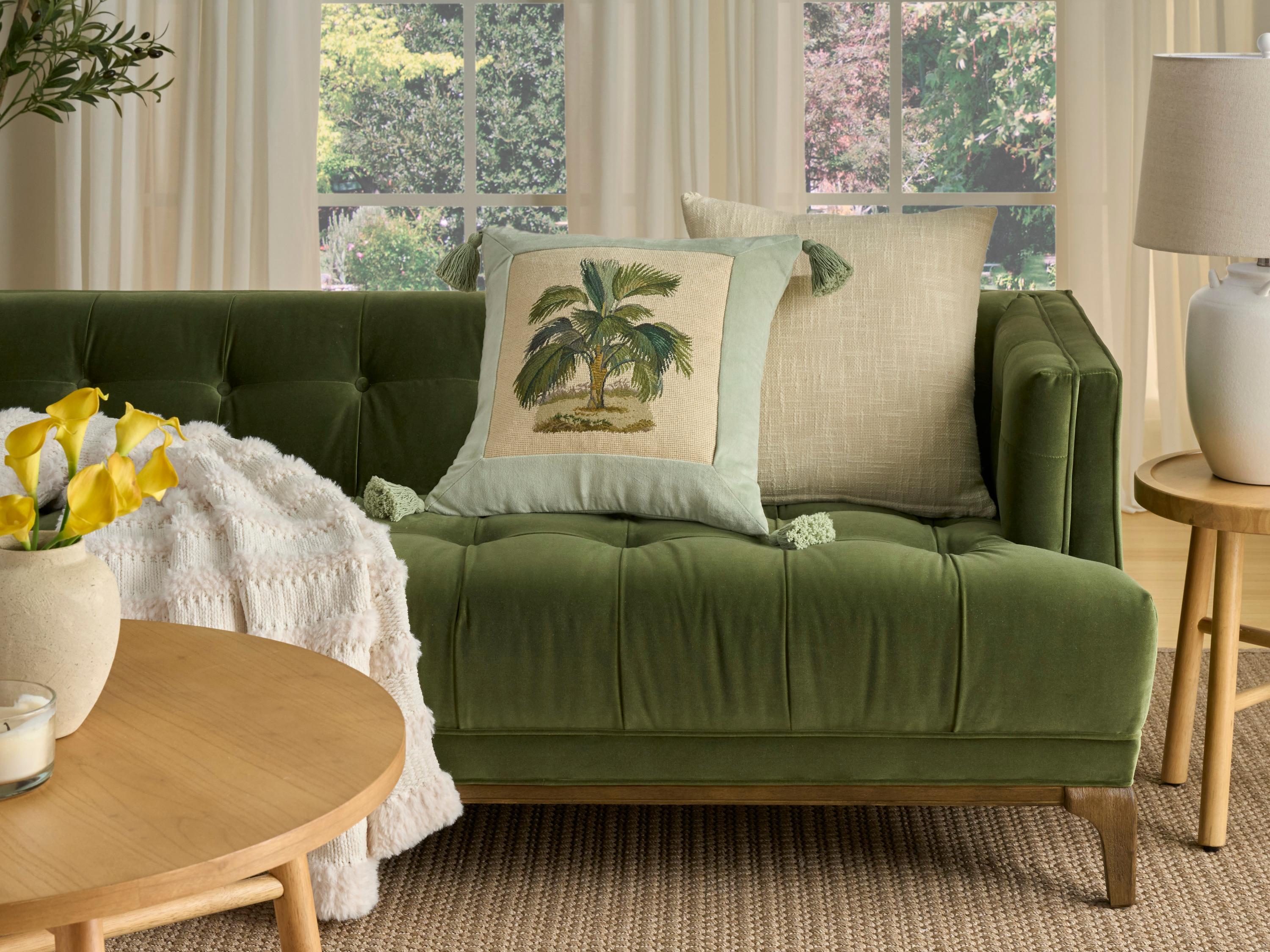 Nourison Mina Victory Vintage Palm Tree 19" x 19" Ivory Pillow