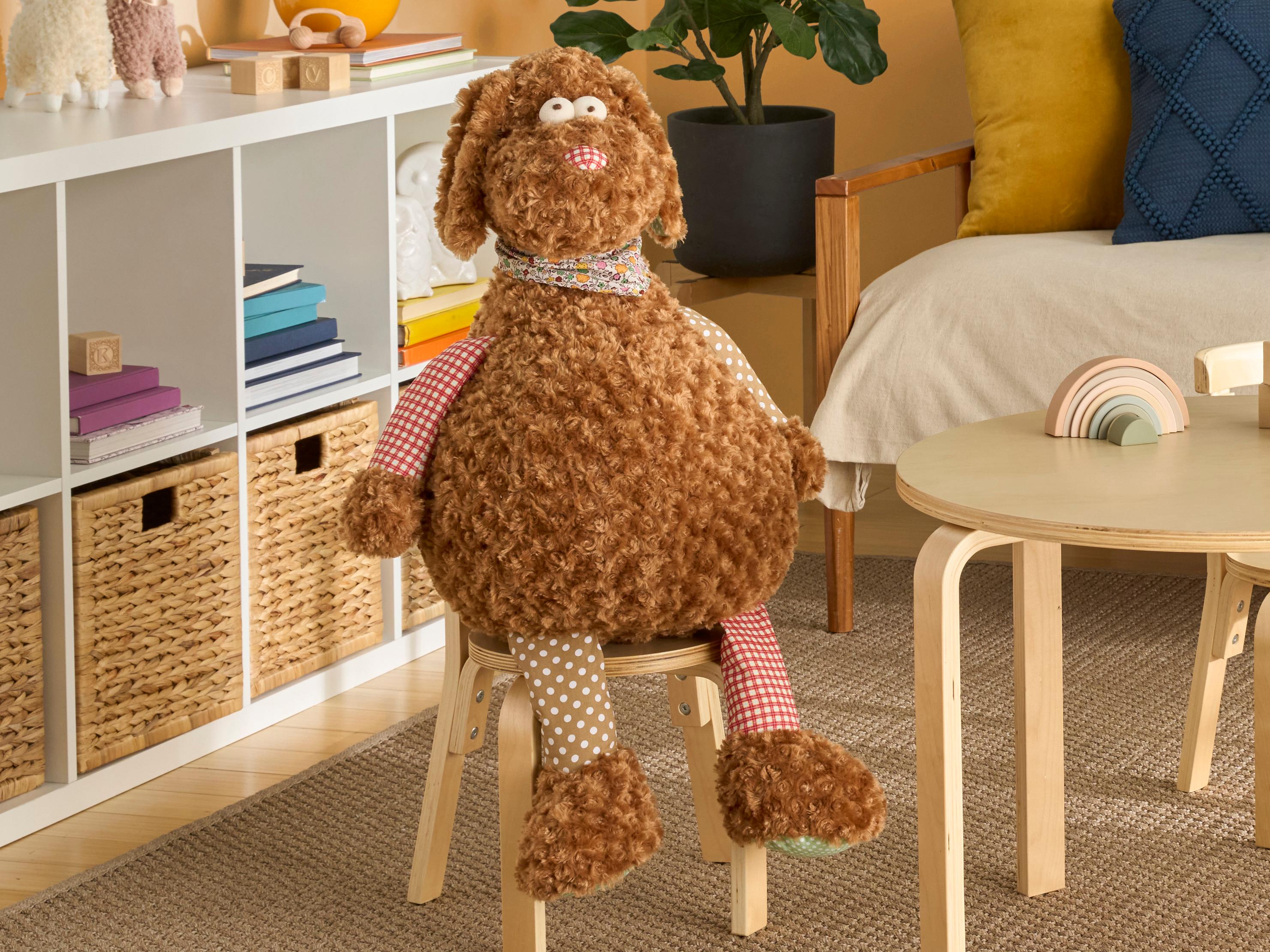 Nourison Mina Victory Dog Brown Plush