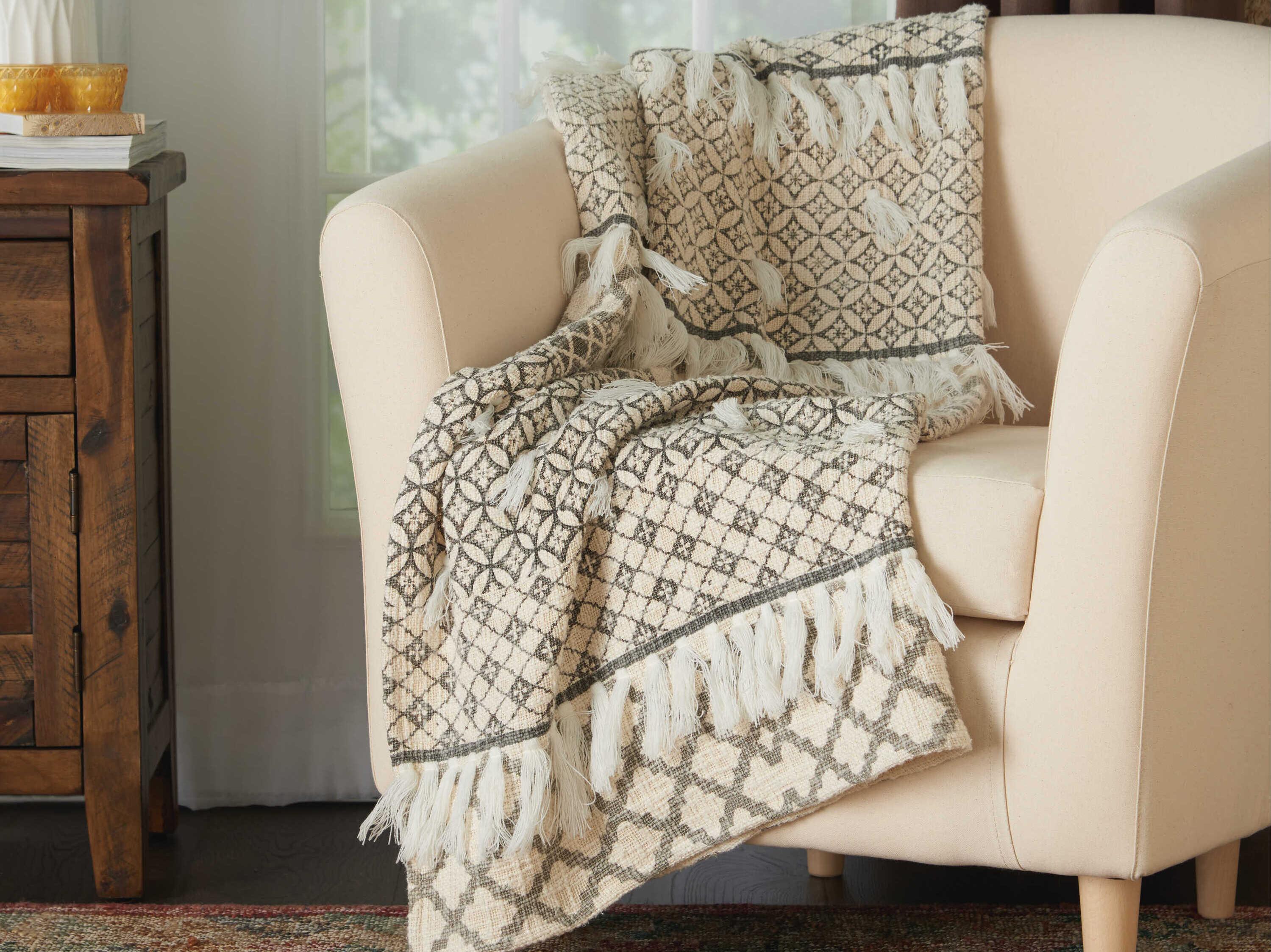 Nourison Natural Stonewash Throw