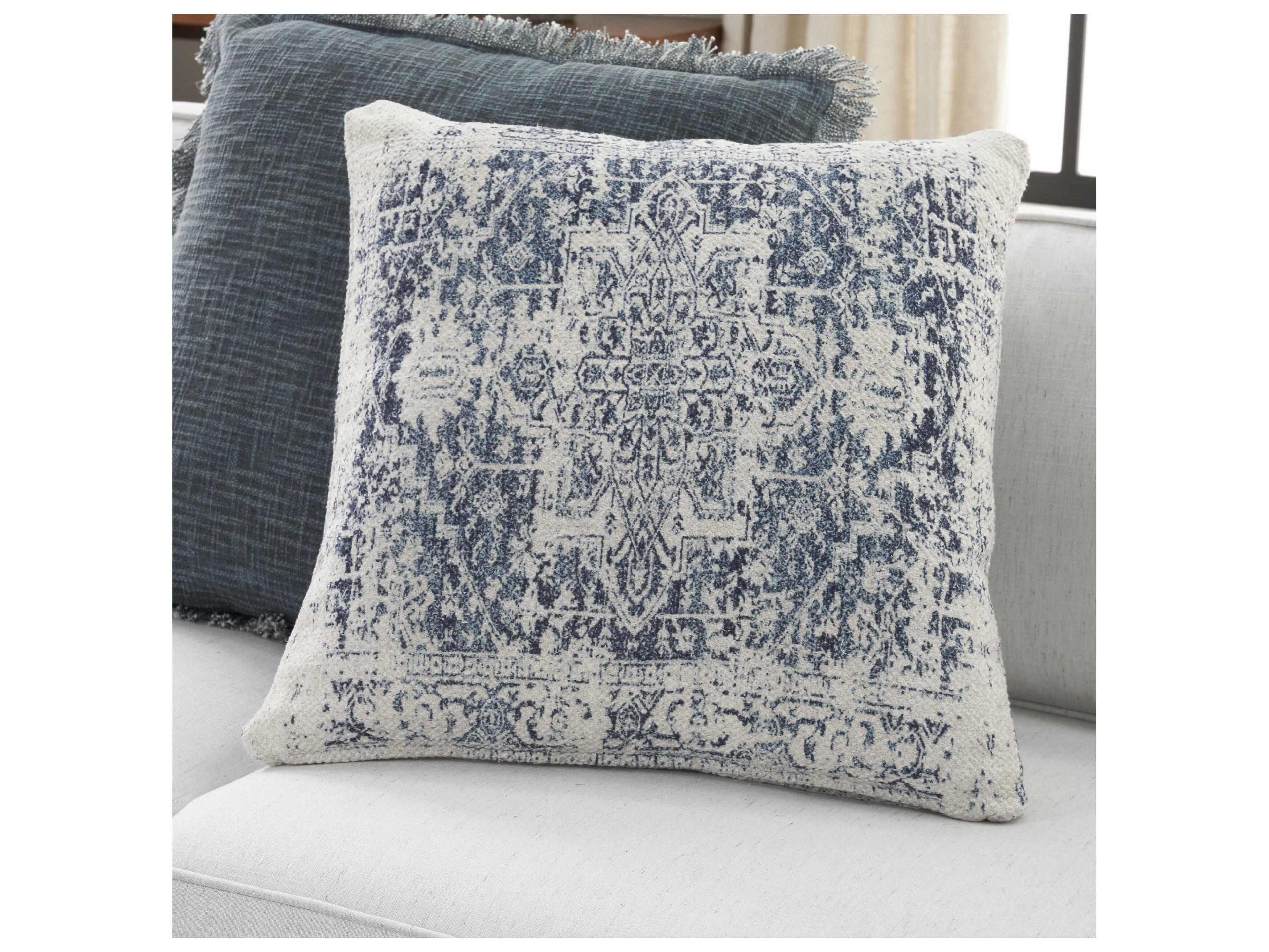 Nourison Nicole Curtis 20" x 20" Pillow