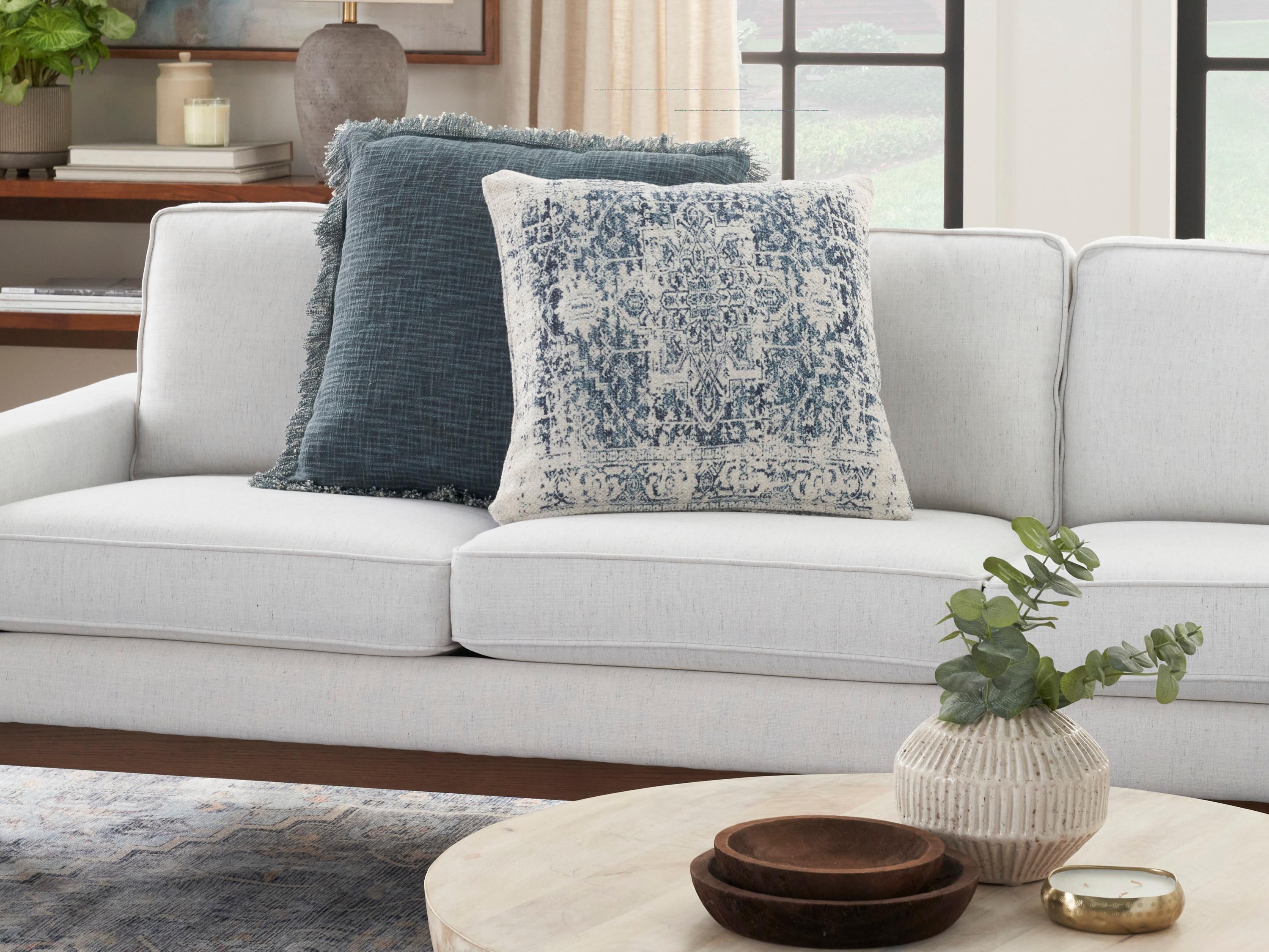 Nourison Nicole Curtis 20" x 20" Pillow