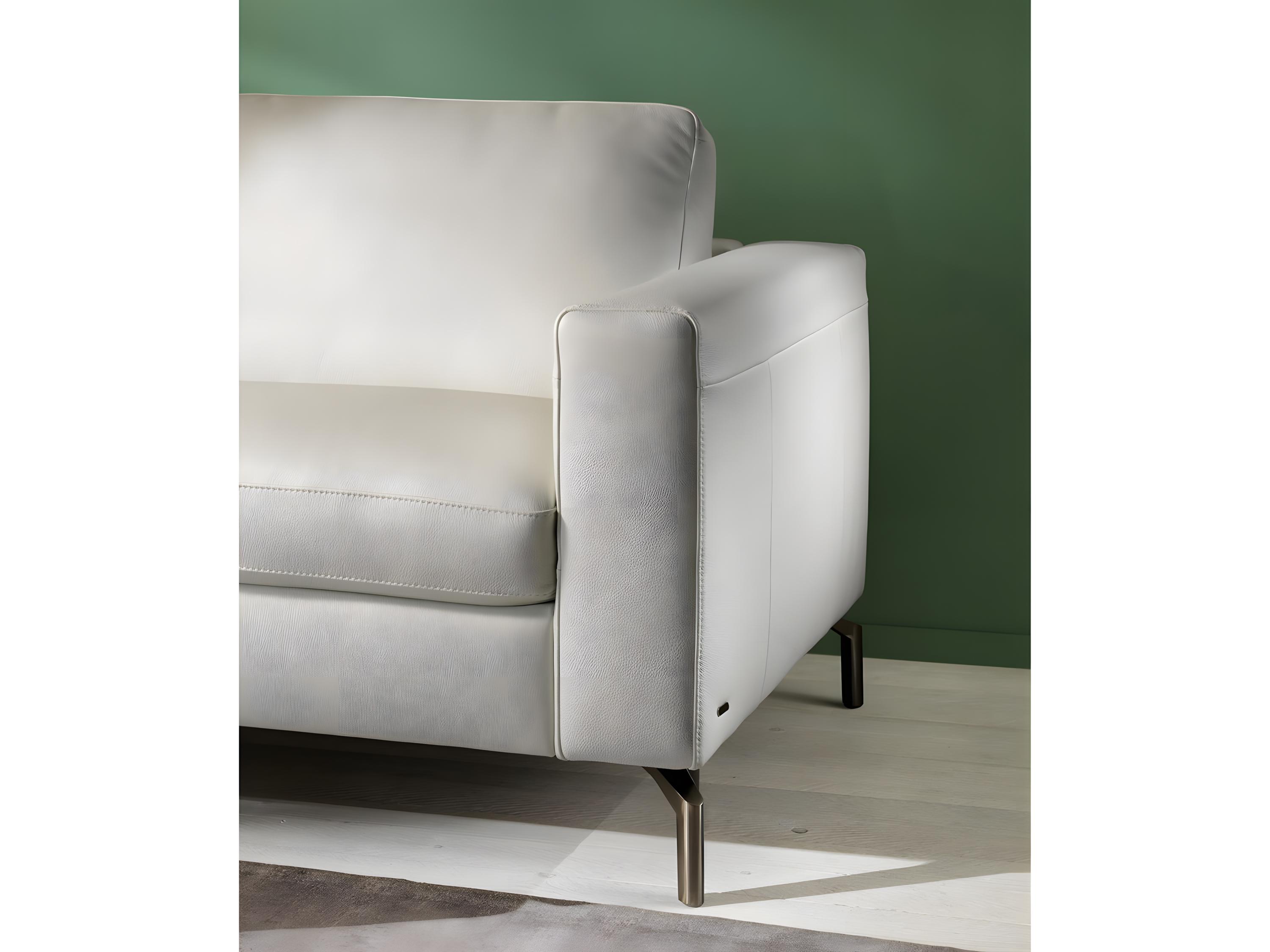 Natuzzi Editions Sollievo Loveseat