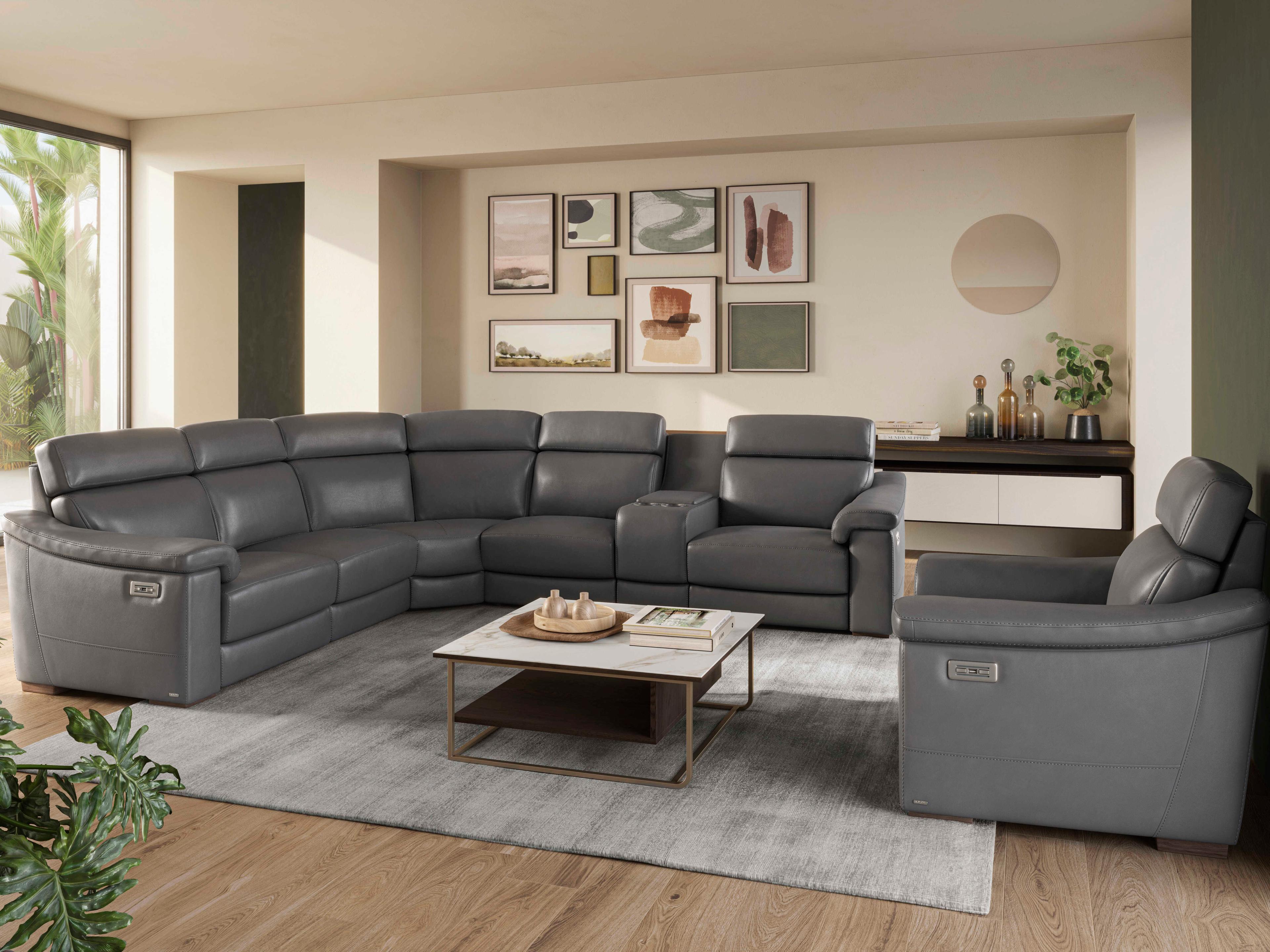 Natuzzi Editions Giulivo Living Room Set
