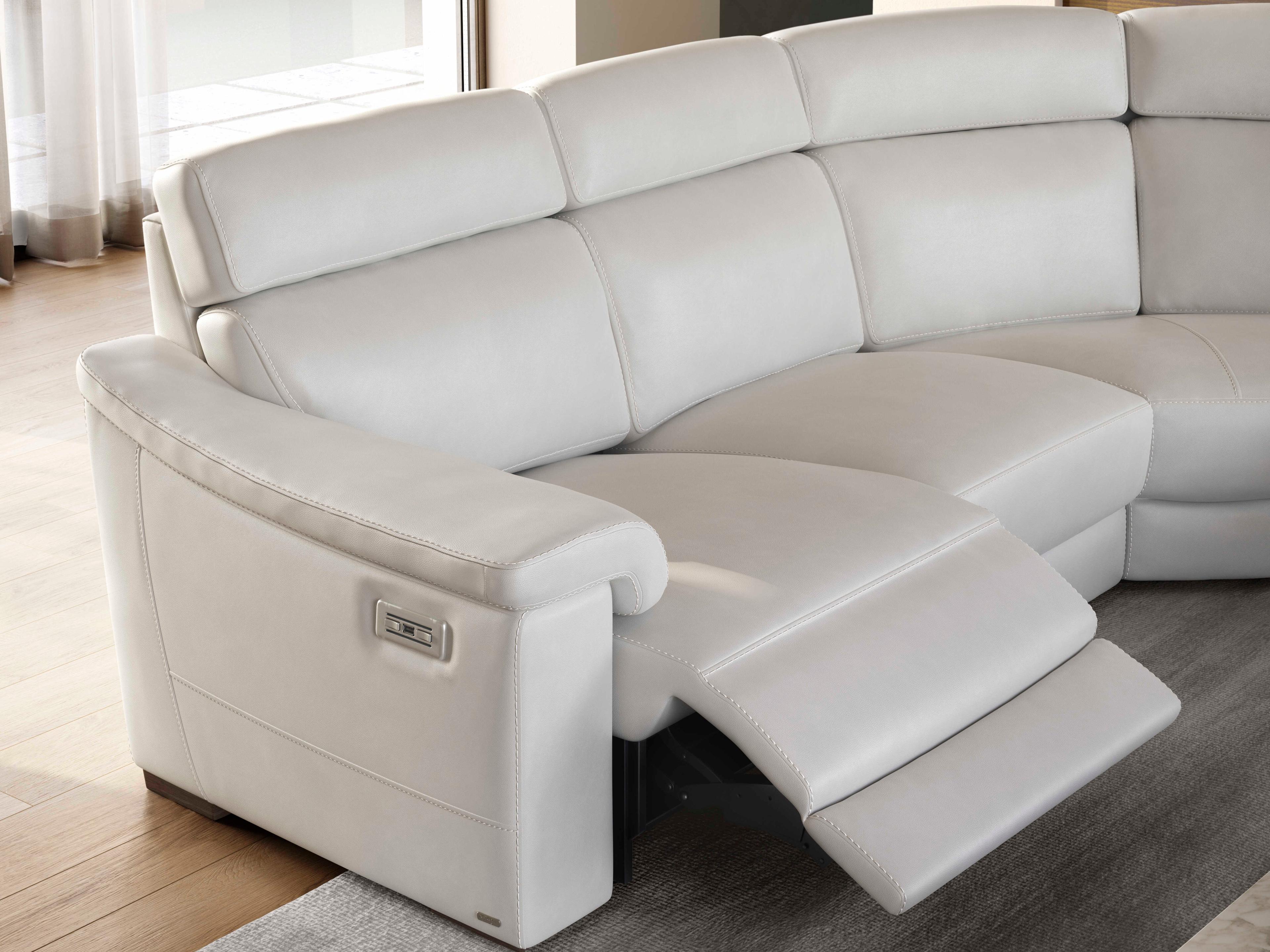 Natuzzi Editions Giulivo Living Room Set