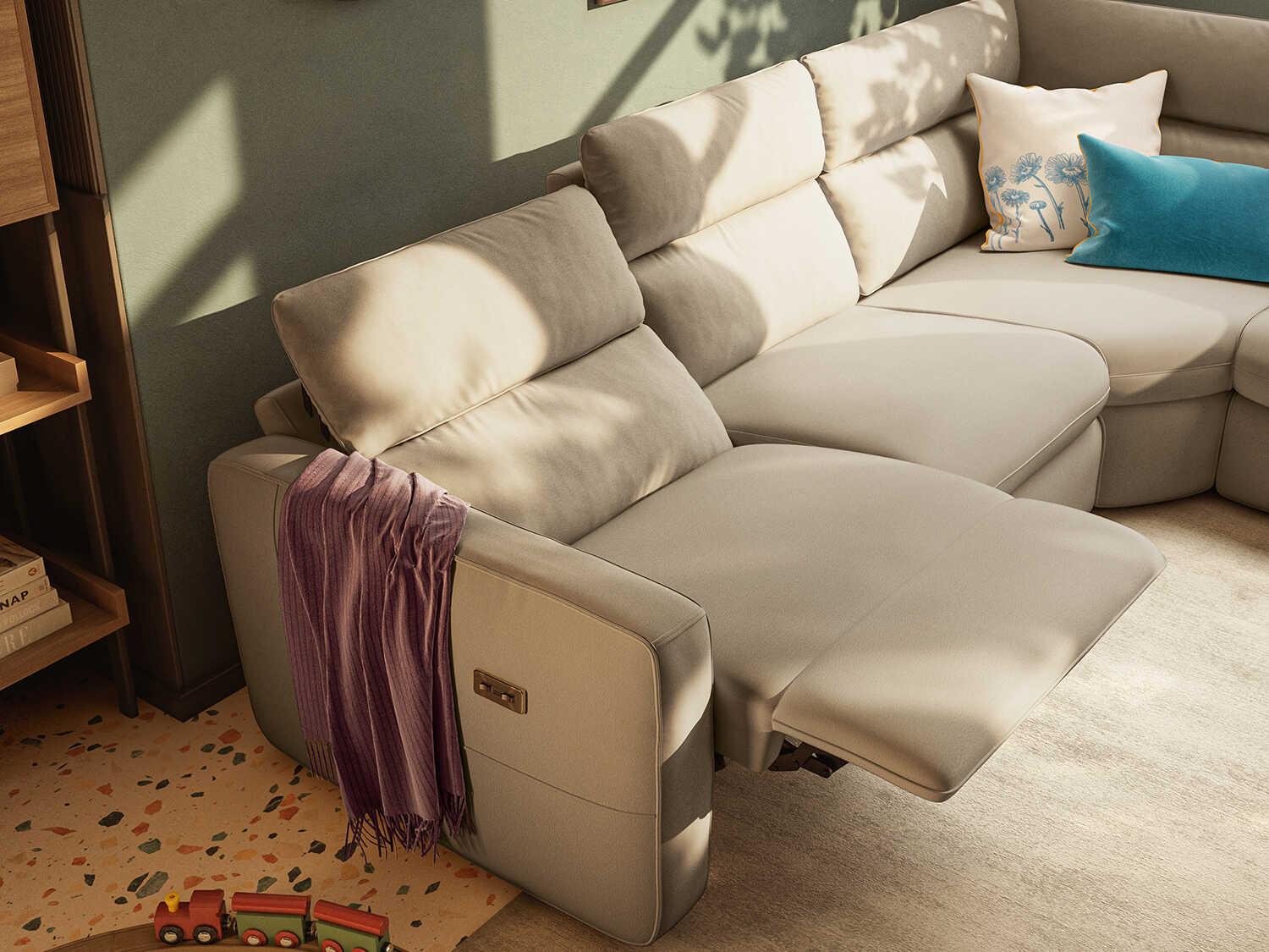 Natuzzi Editions Timoti Upholstered Sectional Sofa