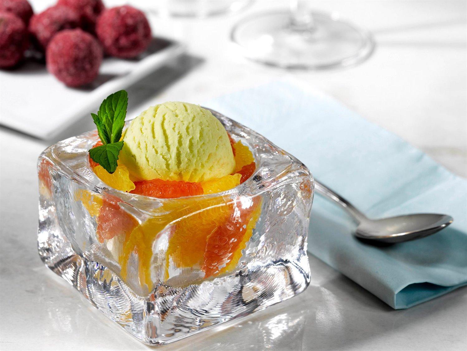 NUDE Ice Cube Clear Ice Cream Cup