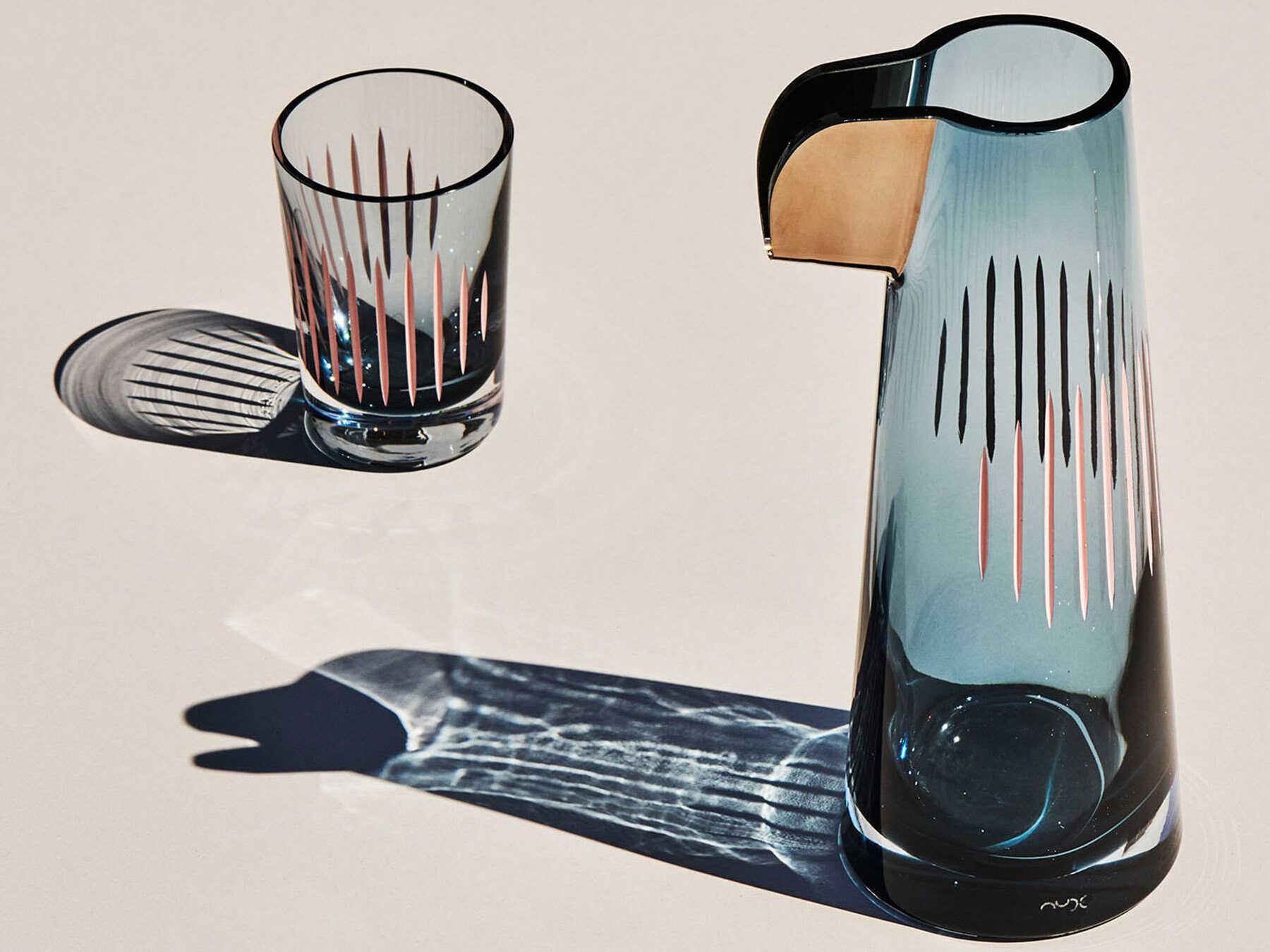 NUDE Parrot Steel Blue Pink Line Platin Beak Carafe