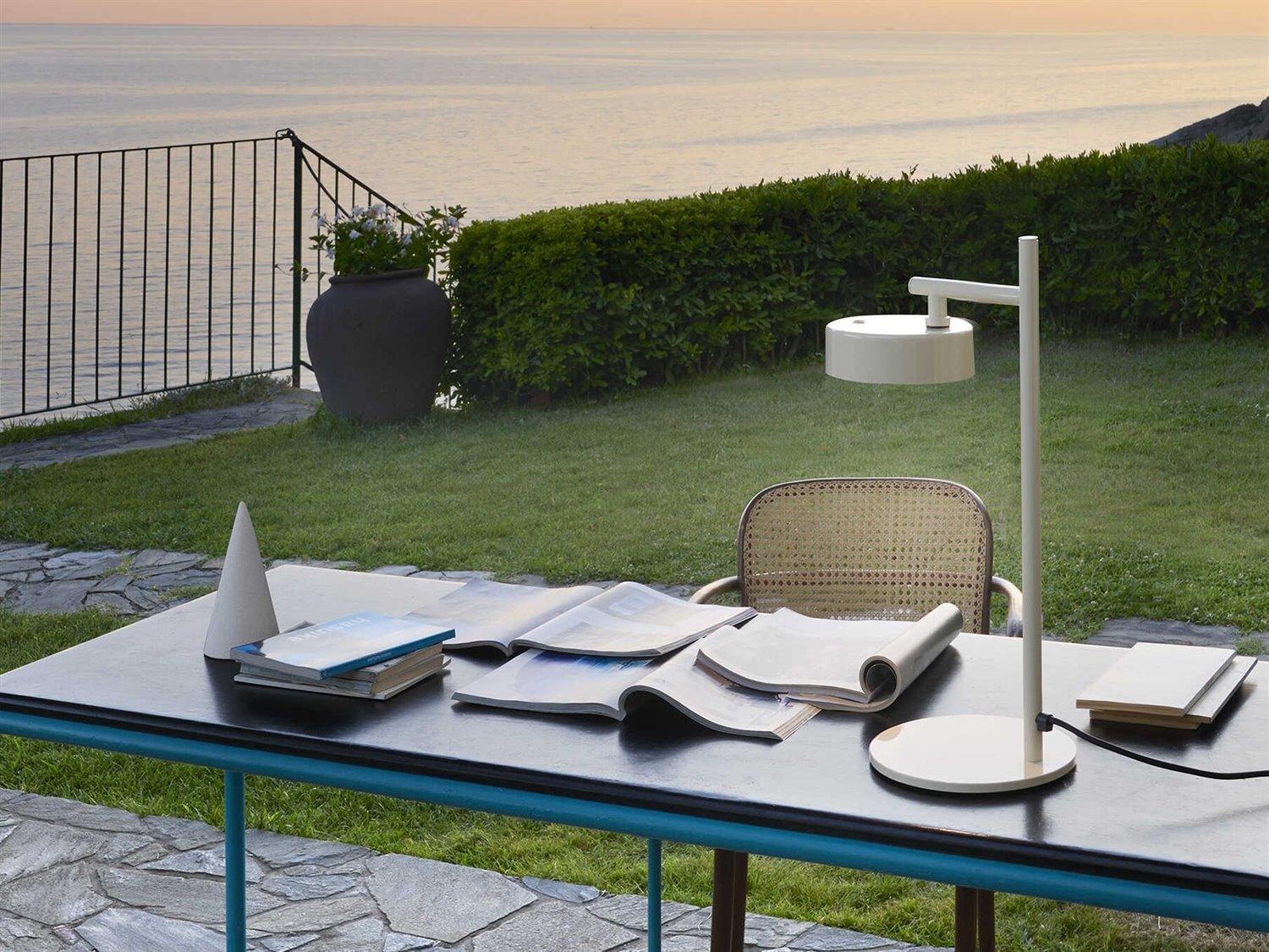 Oluce Berlin 1-Light Outdoor Lamp