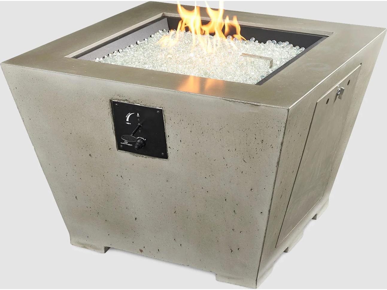 Outdoor Greatroom Cove Super Cast Concrete Natural Grey Square Gas Fire Pit Bowl with Direct Spark Ignition NG