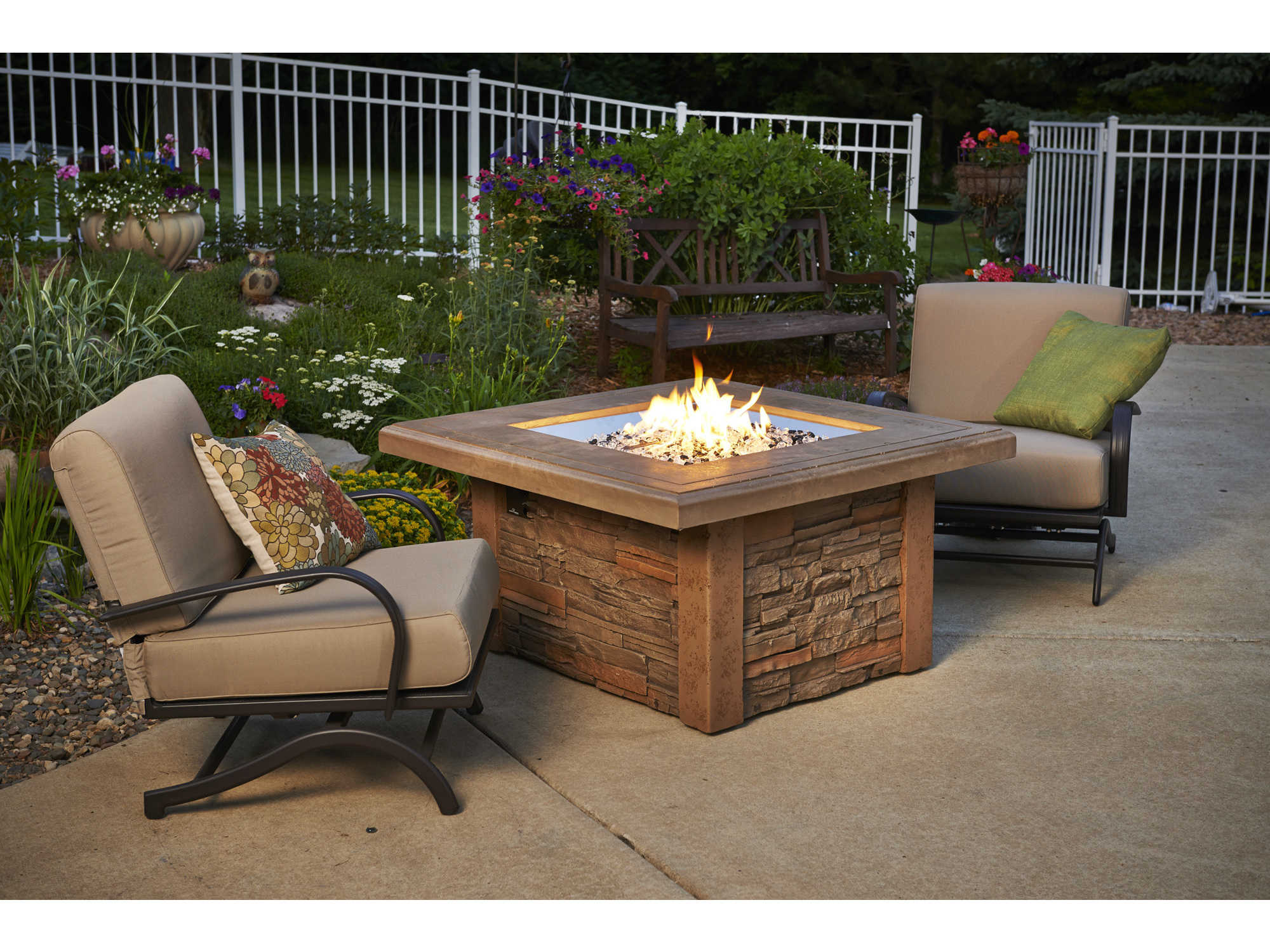 Outdoor Greatroom Sierra Concrete Mocha Square Gas Fire Pit Table