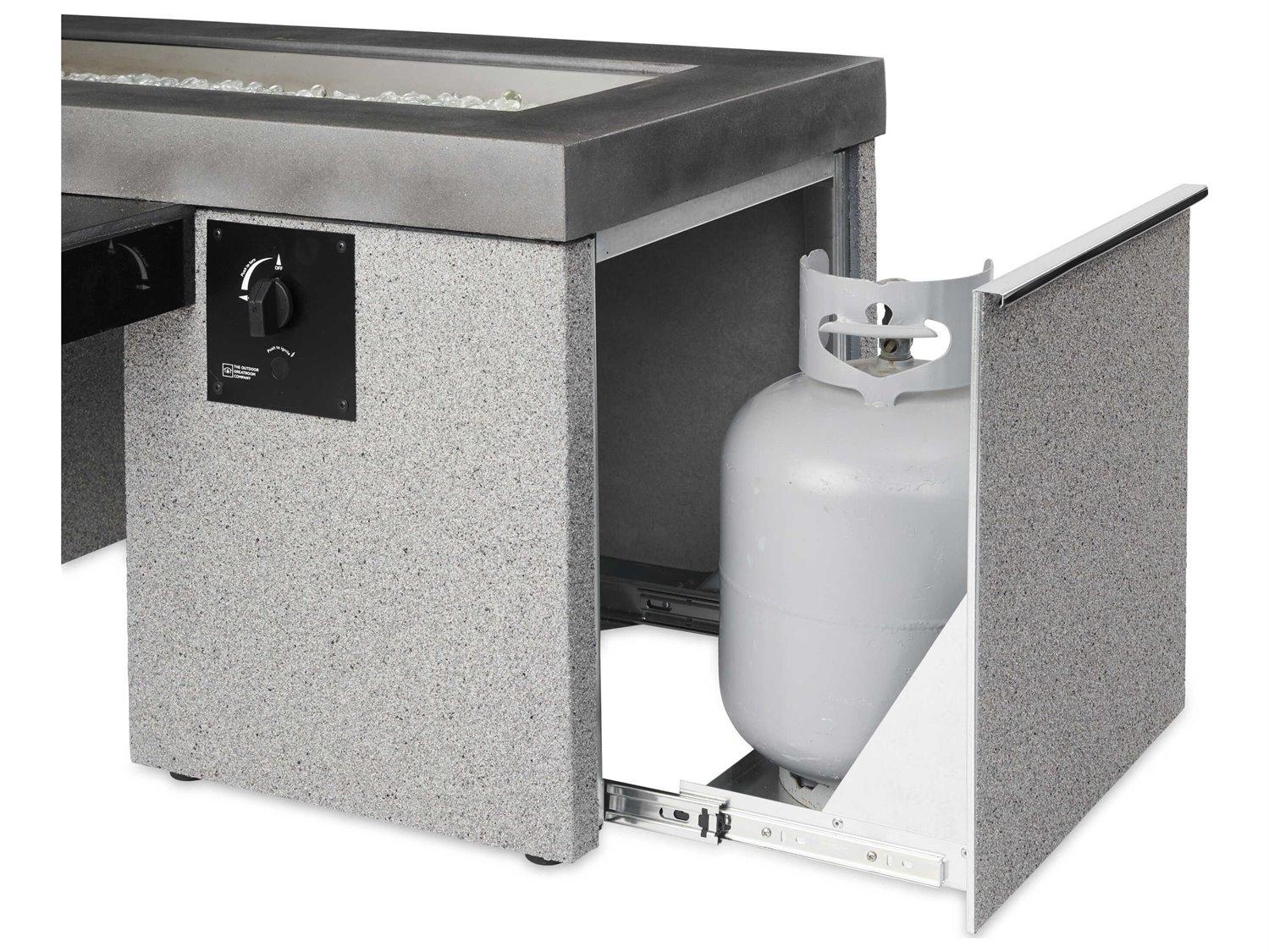 Outdoor Greatroom Uptown Granite Black Rectangular Crystal Fire Pit Table