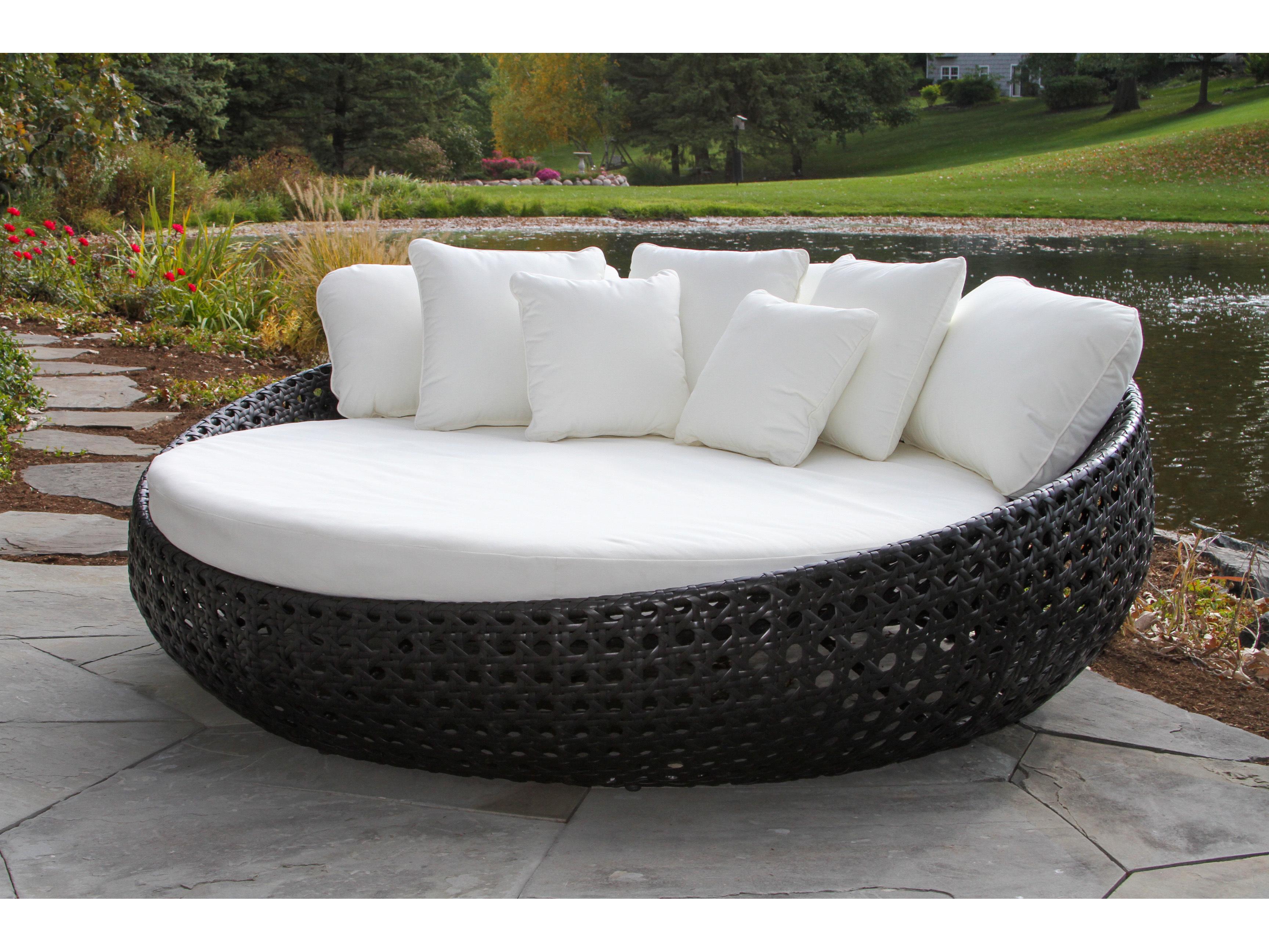 Outdoor Interiors Black Wicker Daybed w Sunbrella, 82.5" Dia.
