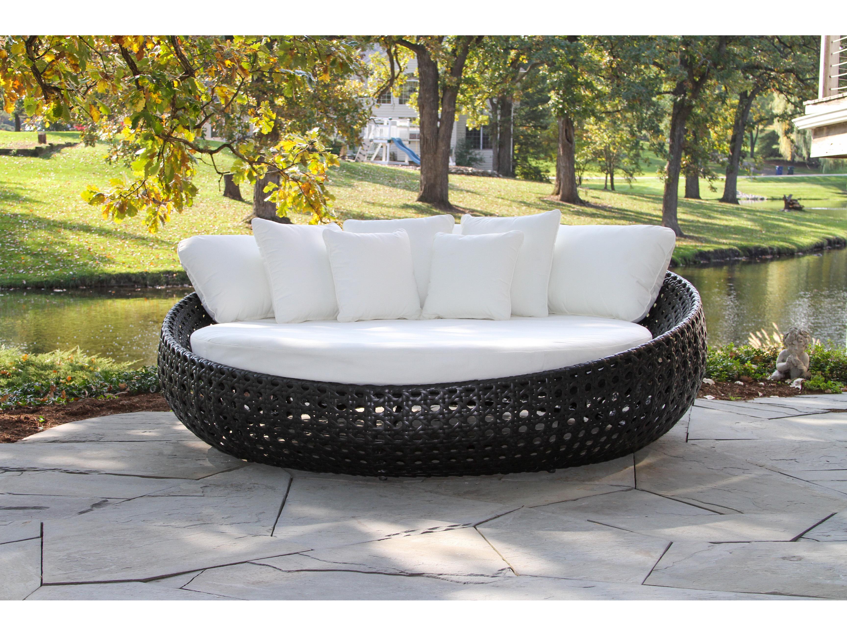 Outdoor Interiors Black Wicker Daybed w Sunbrella, 82.5" Dia.