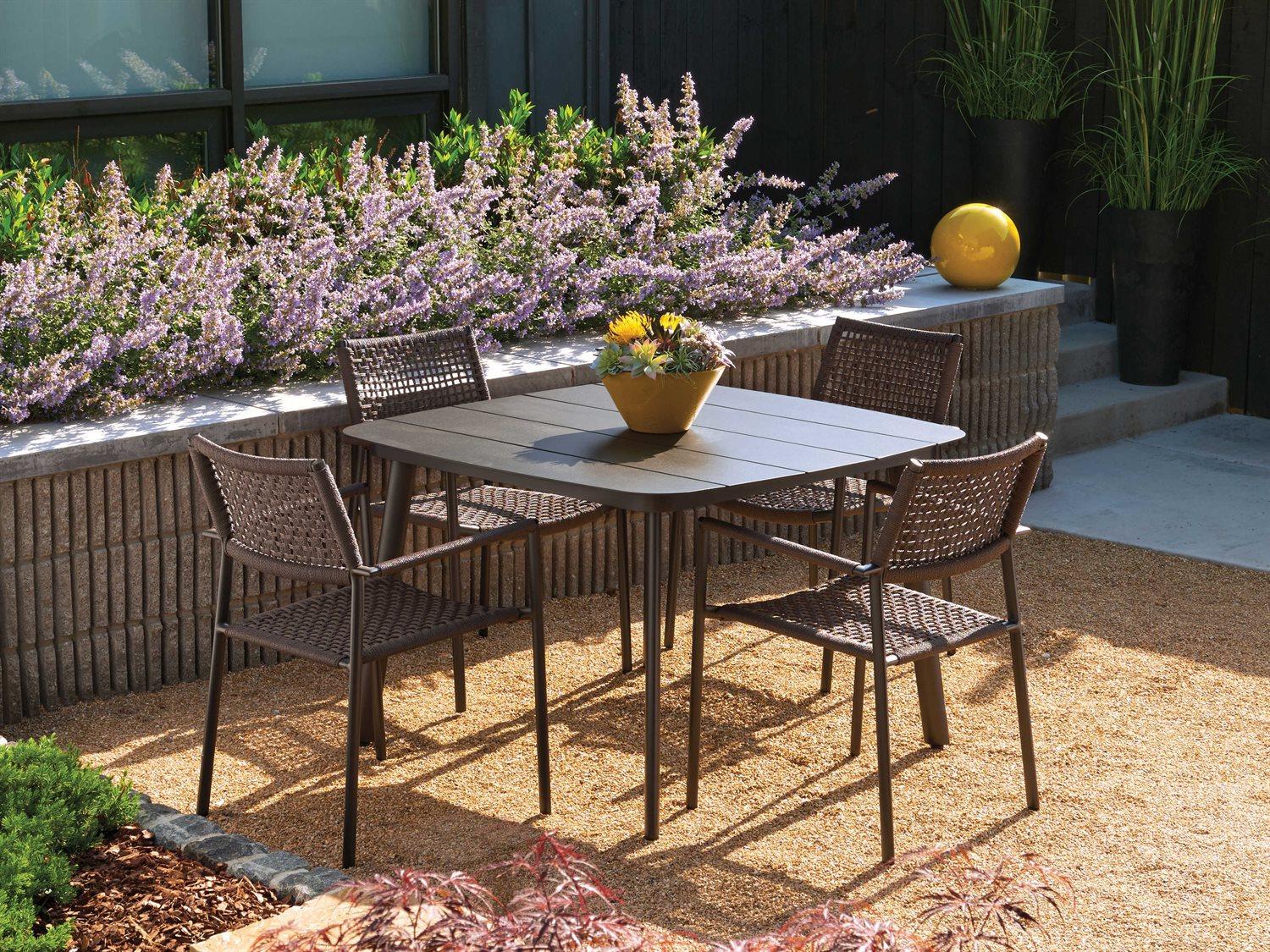 Oxford Garden Eiland Aluminum Dining Set