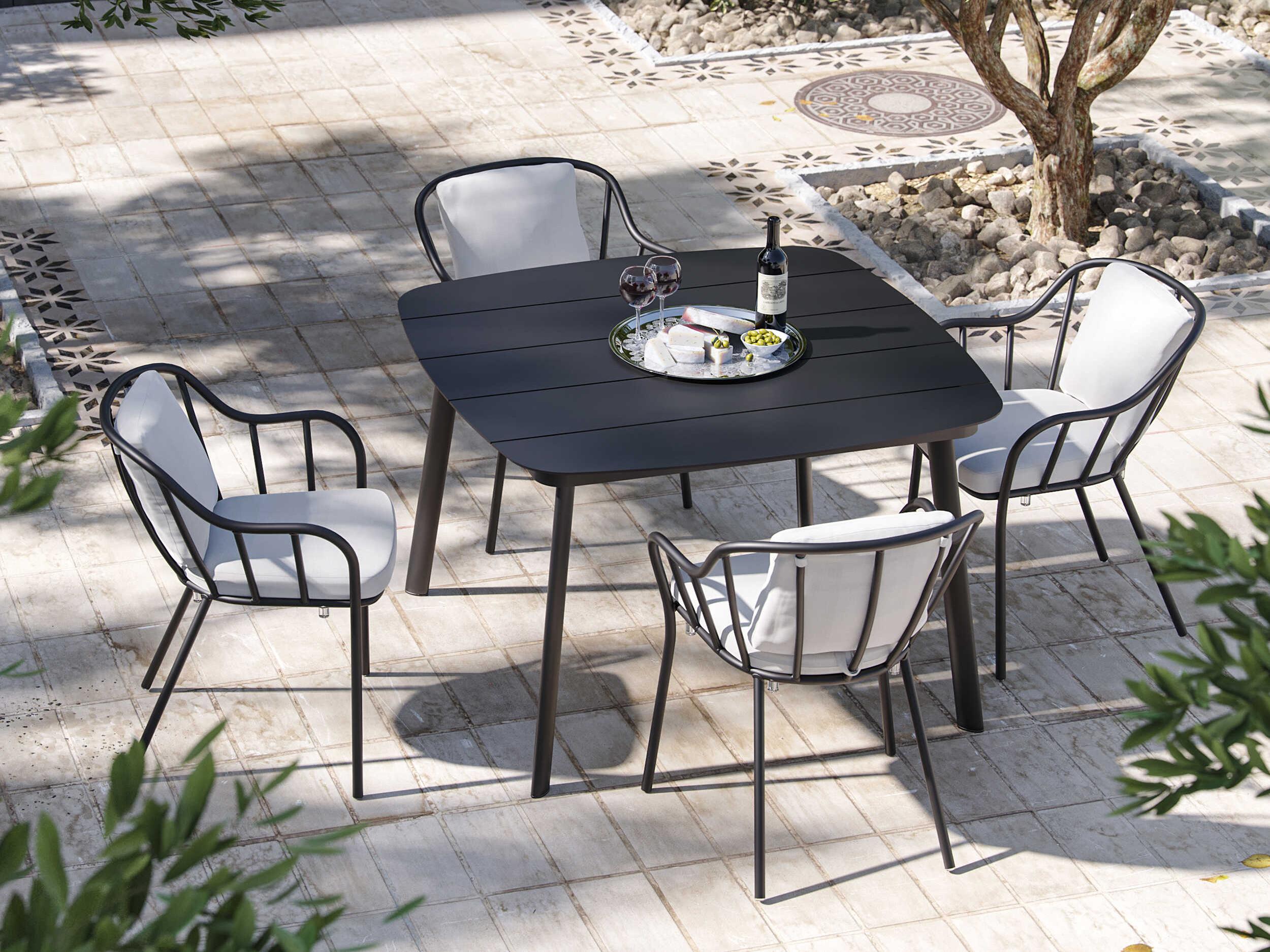 Oxford Garden Eiland Aluminum Carbon 5 Piece 45'' Square Patio Dining Set with Bliss Linen
