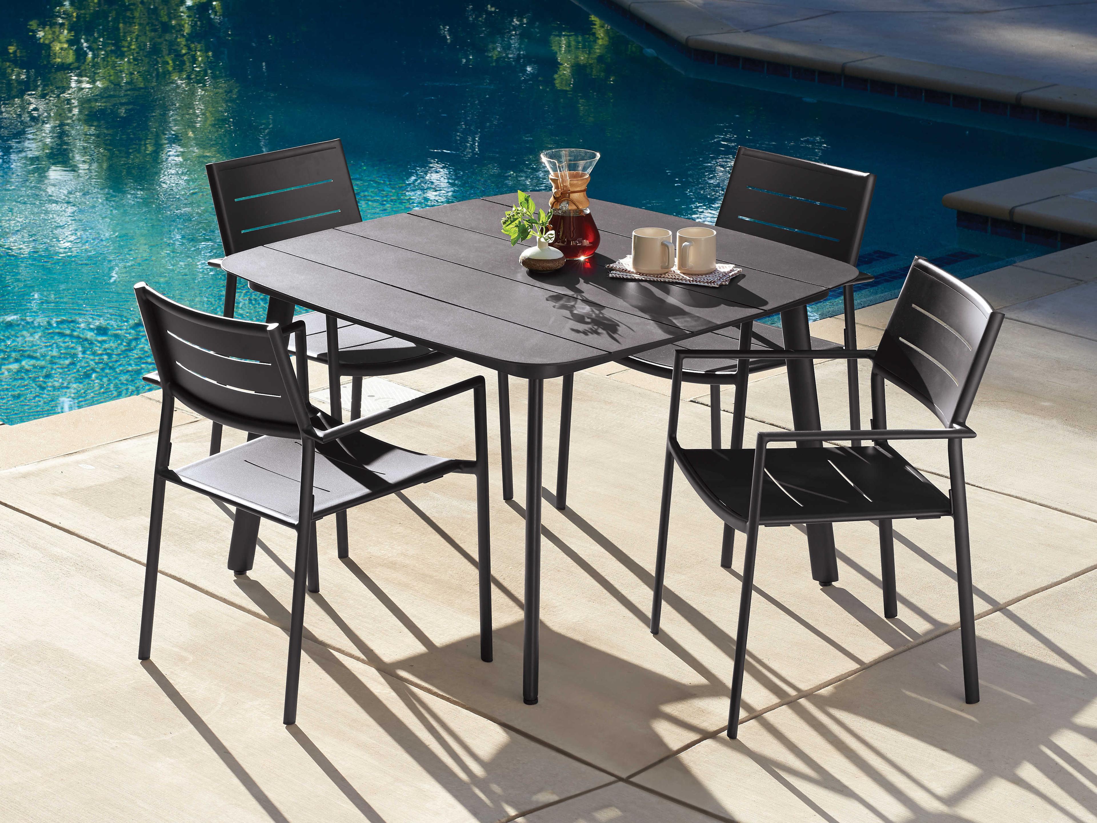 Oxford Garden Eiland Aluminum Metal Dining Chair Set of 4