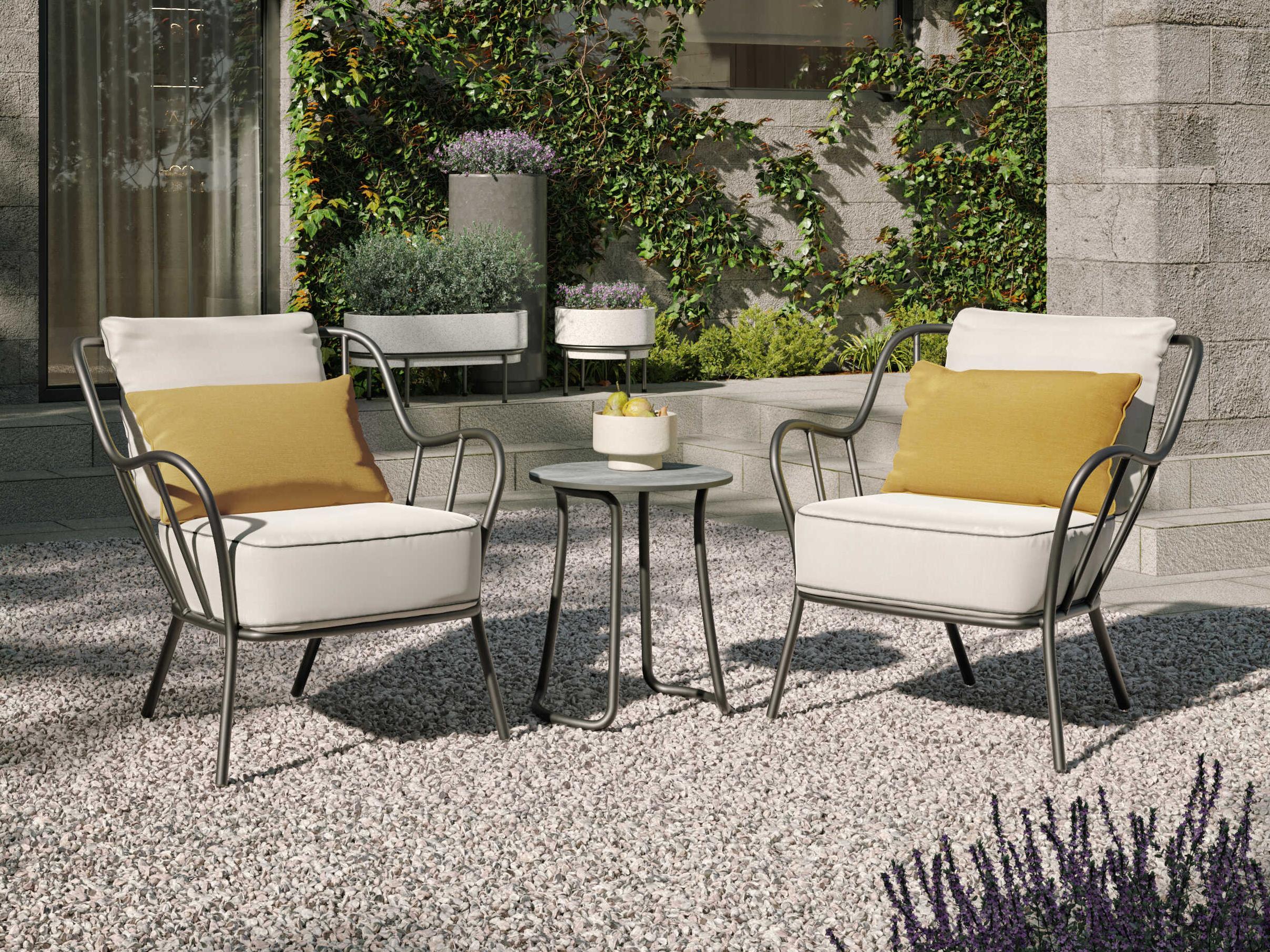 Oxford Garden Malti Aluminum Carbon Patio Lounge Chair with Bliss Linen Cushion