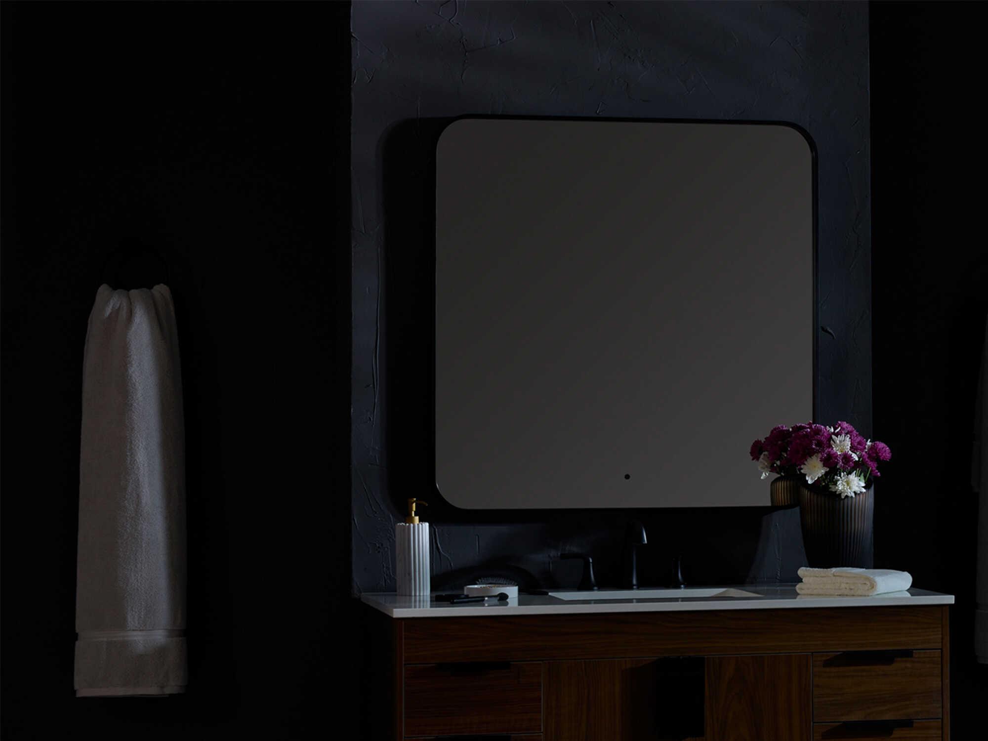 Oxygen by Quorum Avior Black Rectangular Wall Mirror