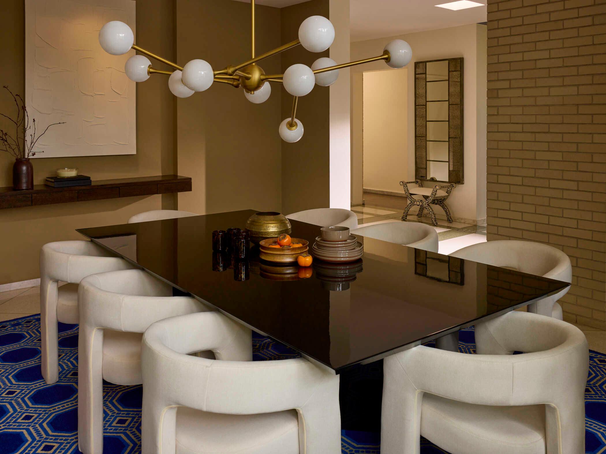 Oxygen by Quorum Orbe 10-Light Brushed Brass Globe Sputnik Chandelier