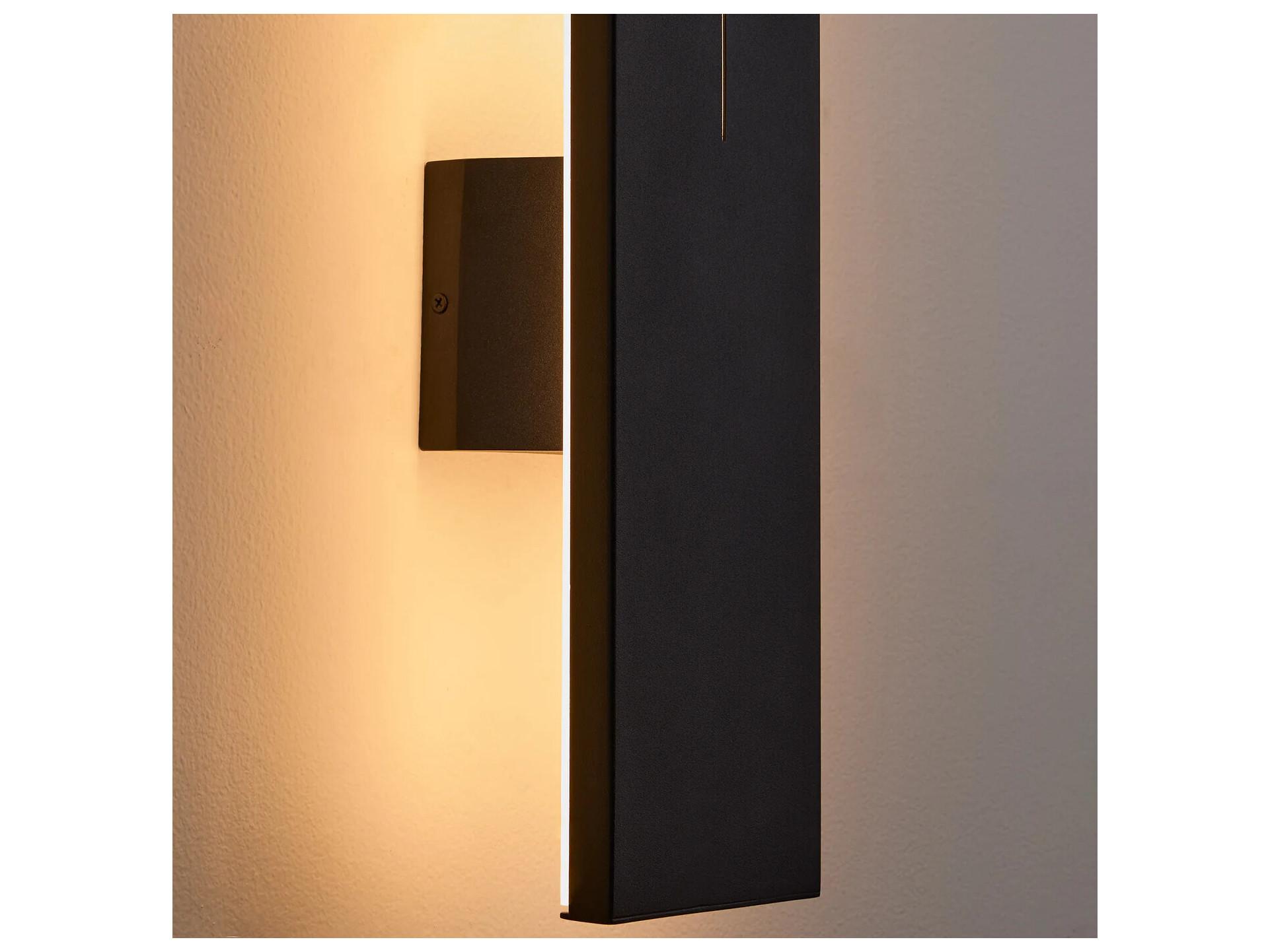 Oxygen by Quorum Torre 1-Light Outdoor Wall Light