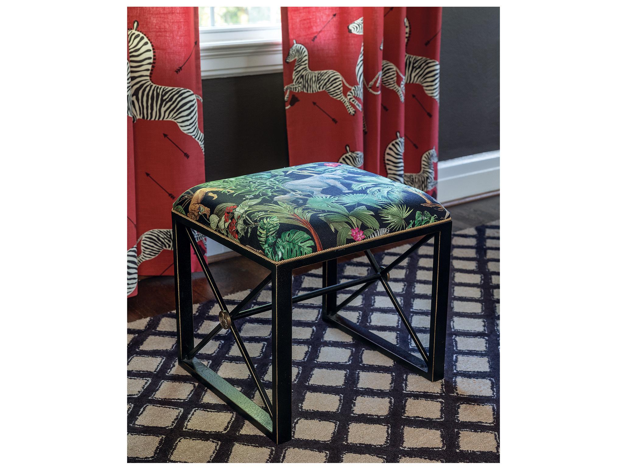 Port 68 Medallion Black Single Bench Safari Kit