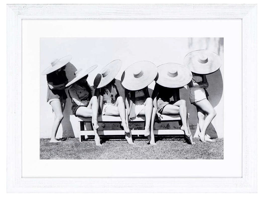 Paragon Figurative Fill to the Brim Wall Art