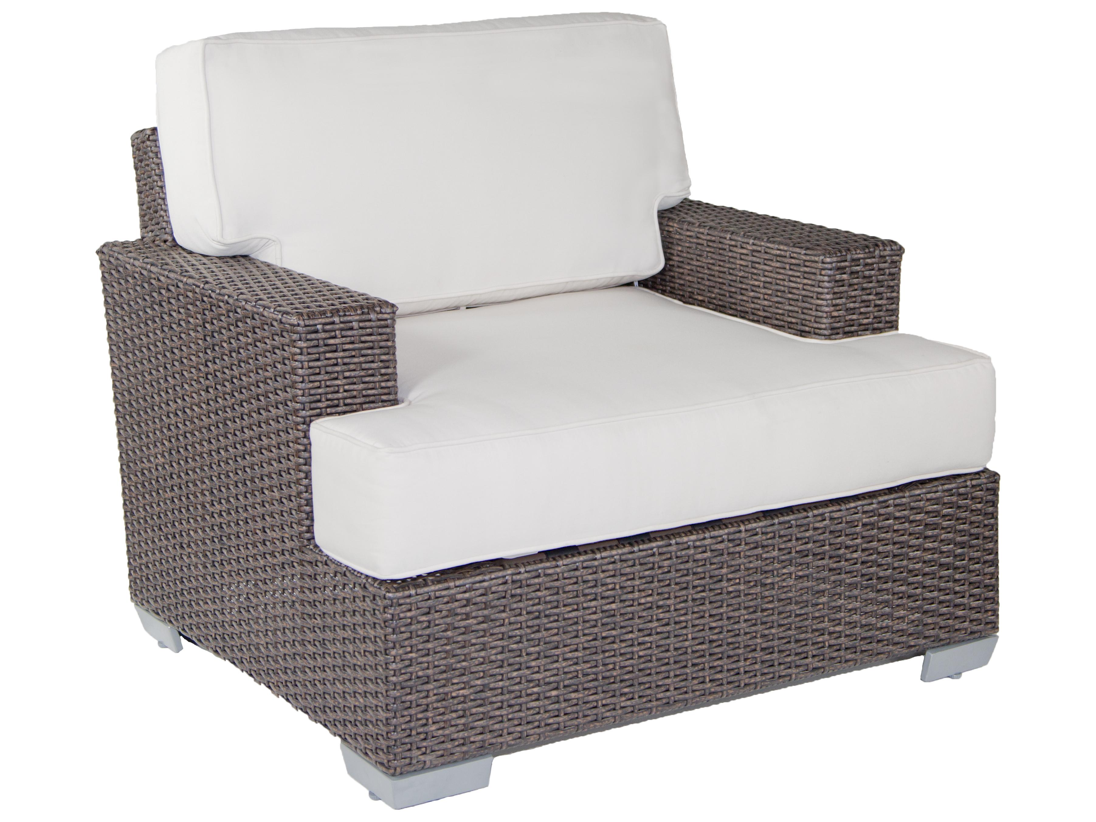 Axcess Inc. Signature Outdoor Patio Club Chair