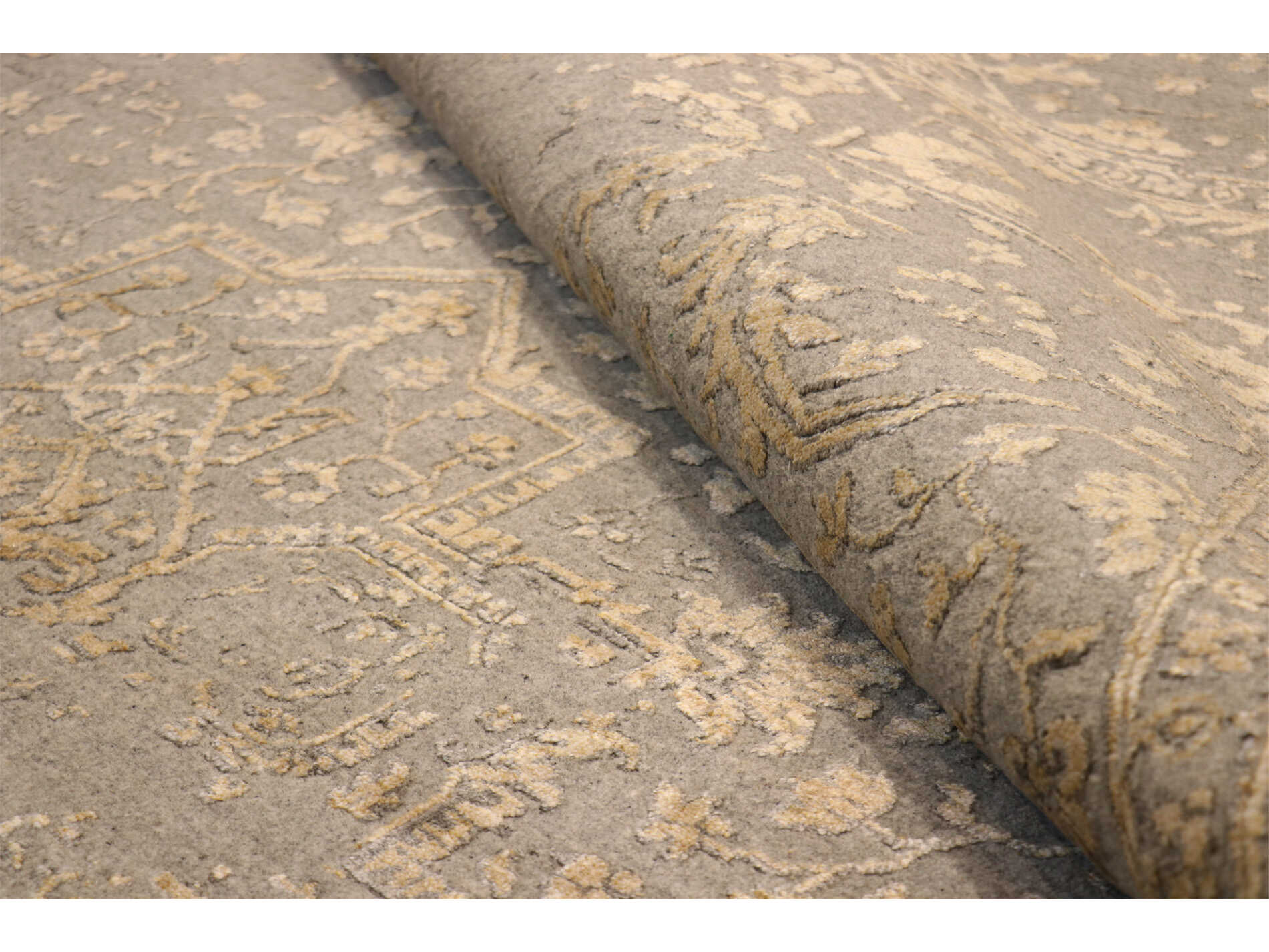 Pasargad Home Transitional Bordered Area Rug