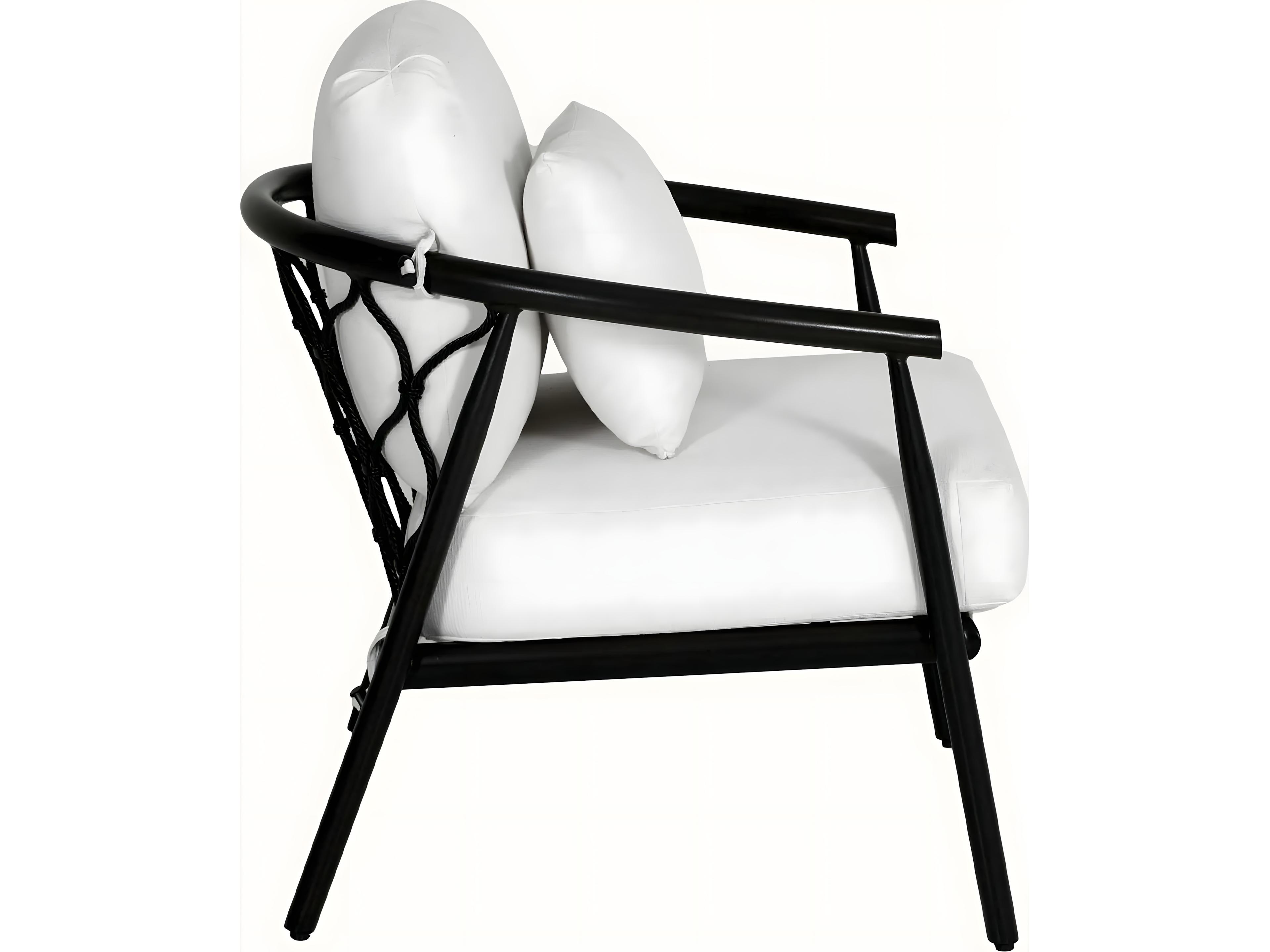 Castelle Cordell Deep Seating Cast Aluminum Lounge Chair with One Accent Pillow