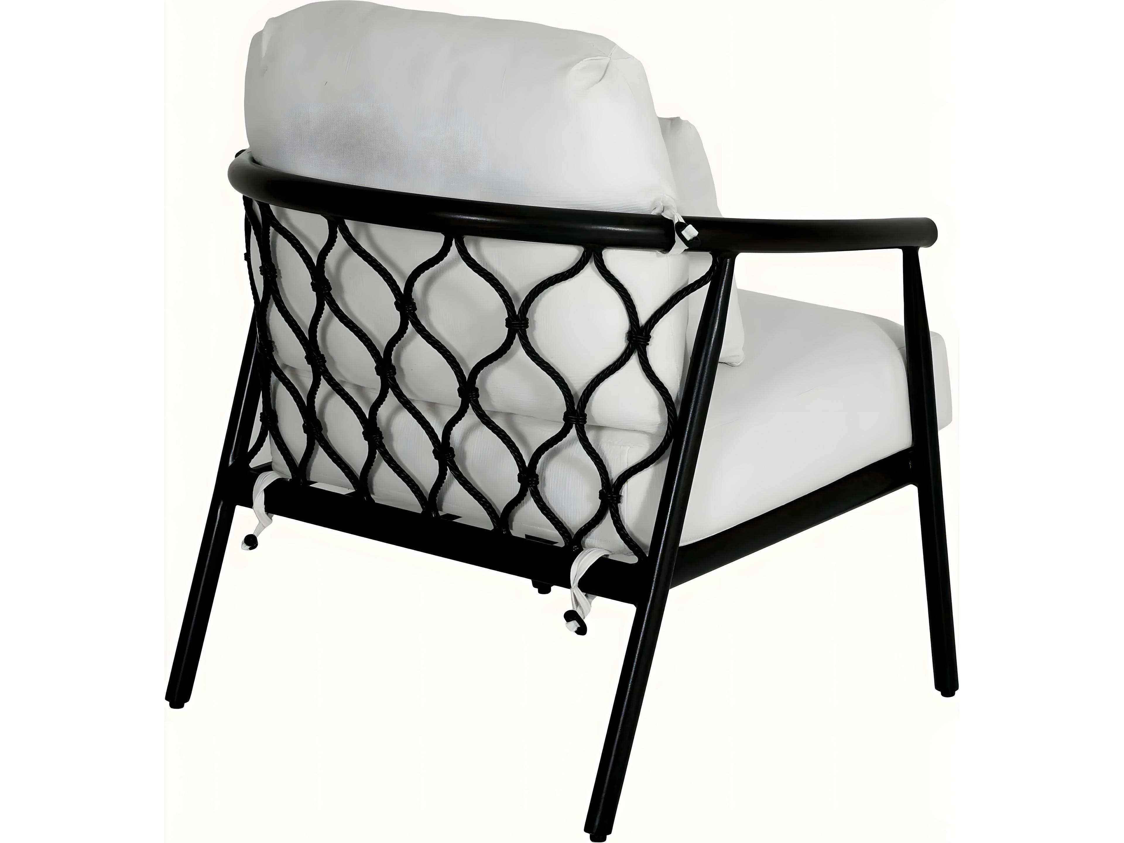 Castelle Cordell Deep Seating Cast Aluminum Lounge Chair with One Accent Pillow