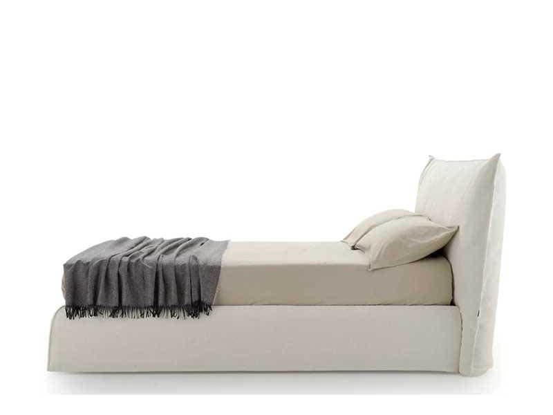 Pianca Piumotto Beige Upholstered Queen Platform Bed