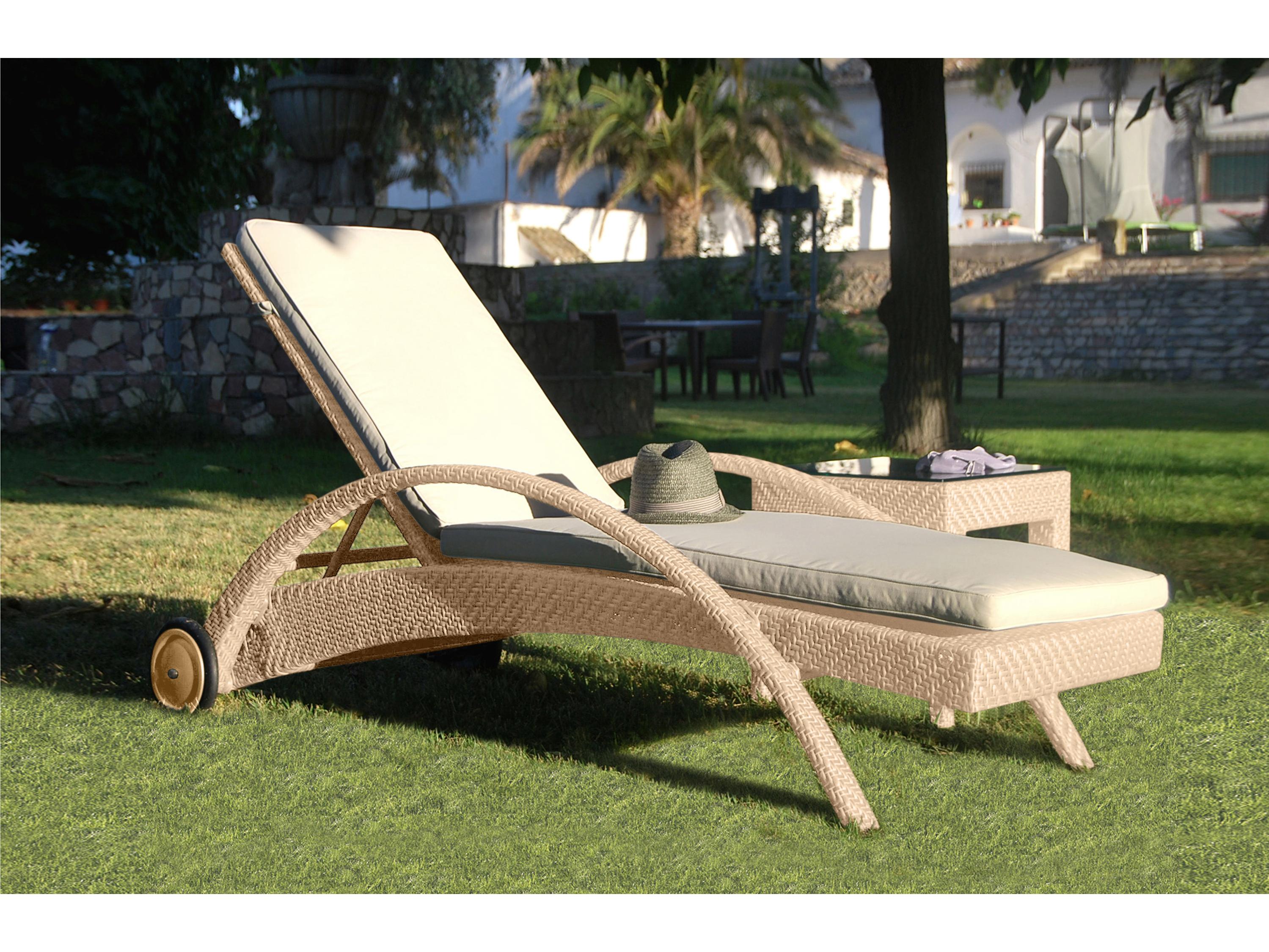 Panama Jack Austin Outdoor Chaise Lounge