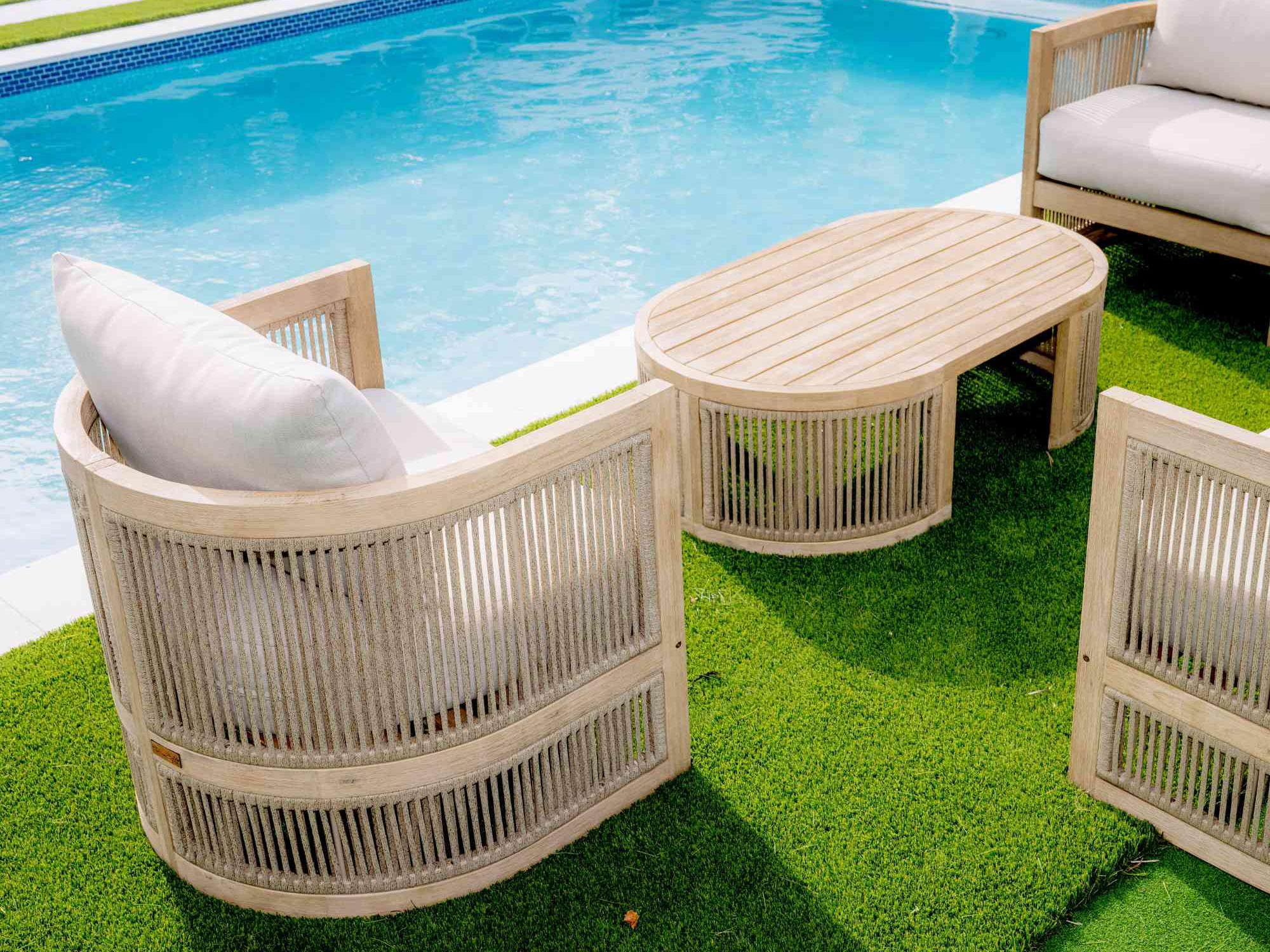 Panama Jack Cabo 4-Piece Loveseat Seating Set