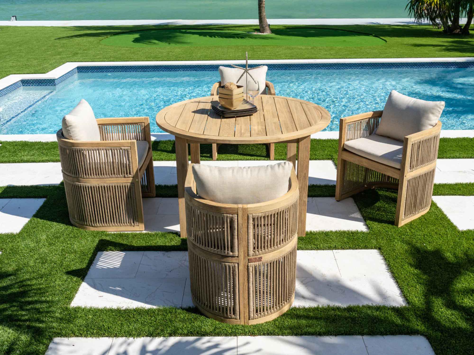 Panama Jack Cabo 5-Piece Barrel Round Dining Set