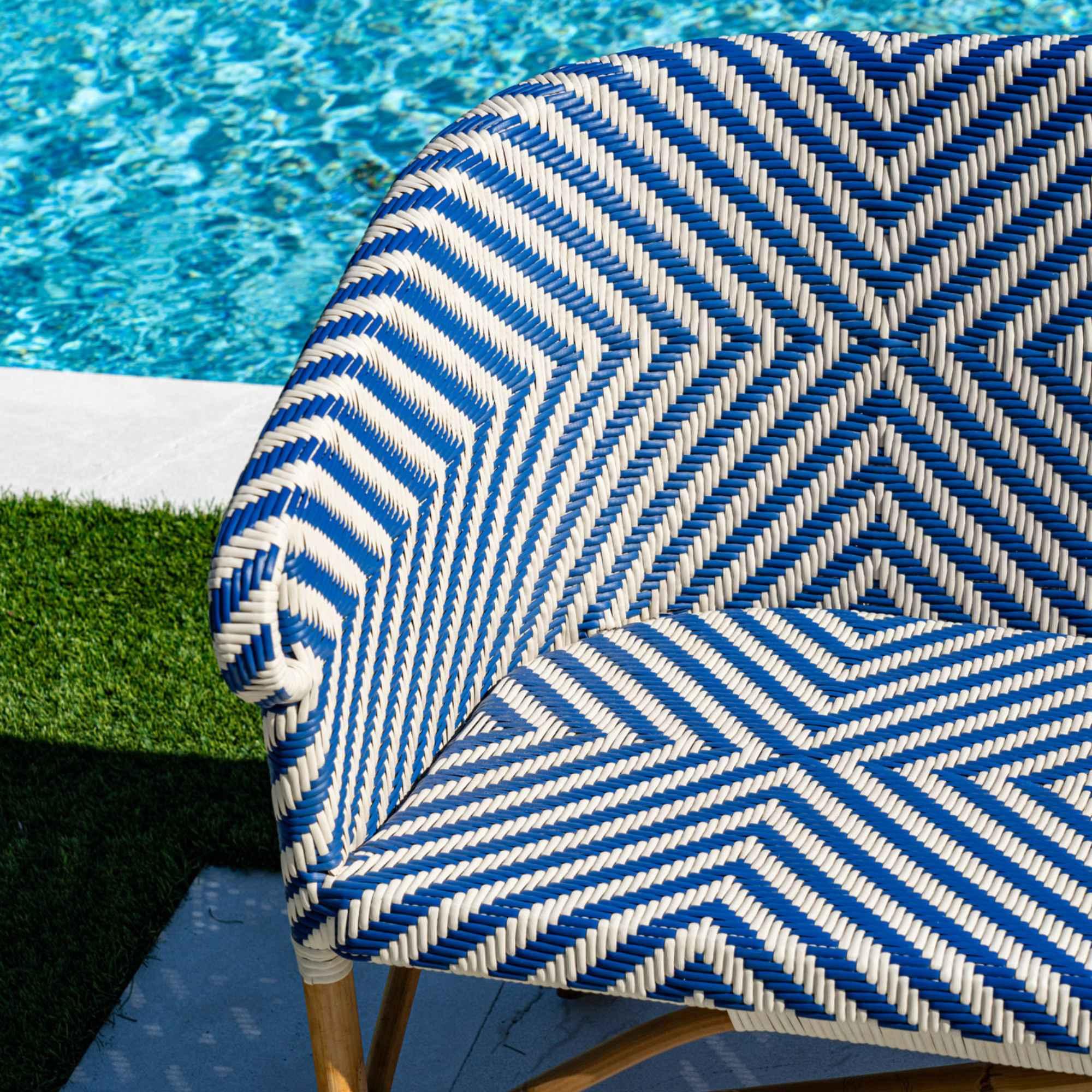 Panama Jack Tia Bistro Loveseat