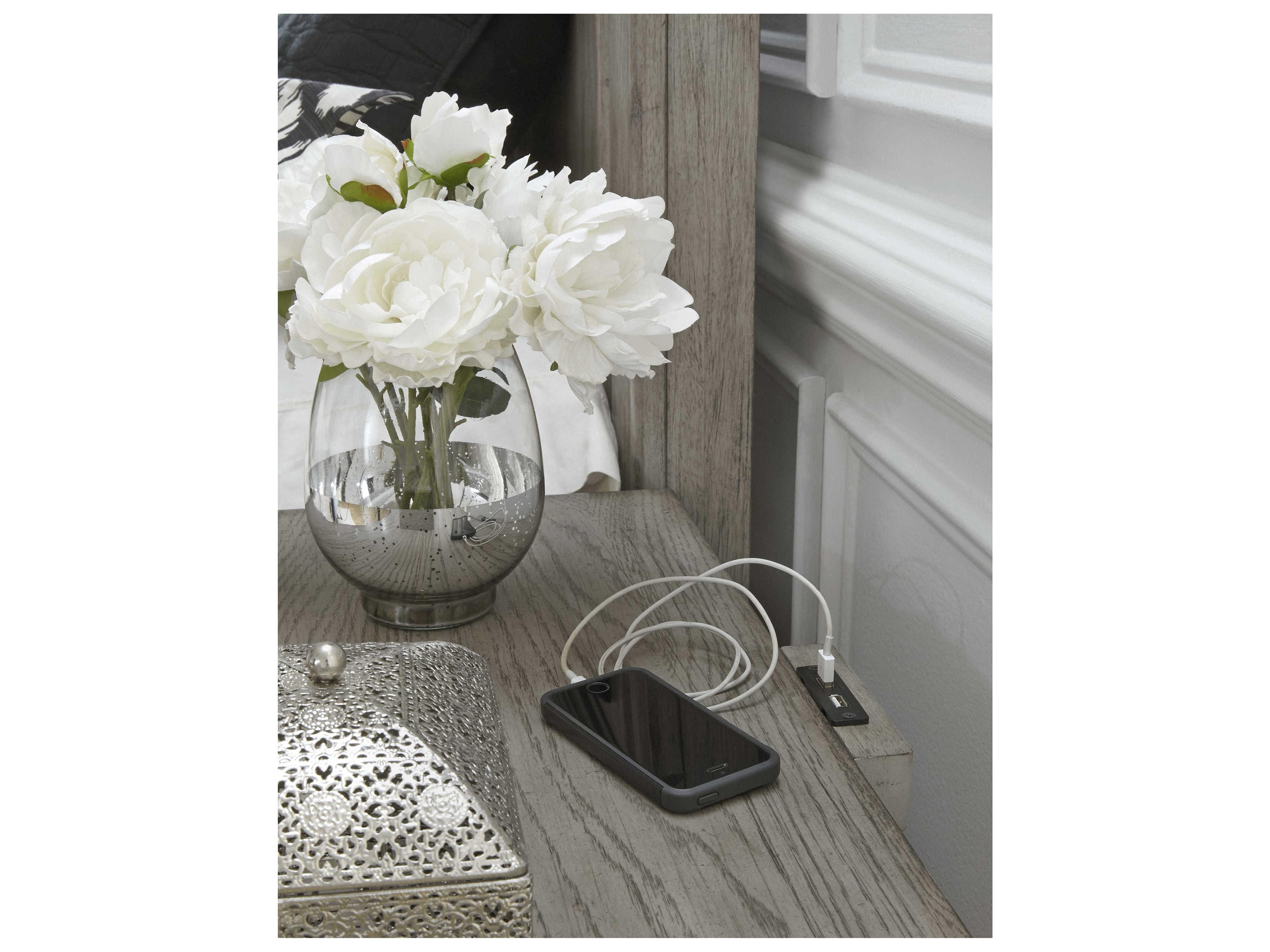 Pulaski Madison Ridge 3-Drawers Gray Hardwood Nightstand